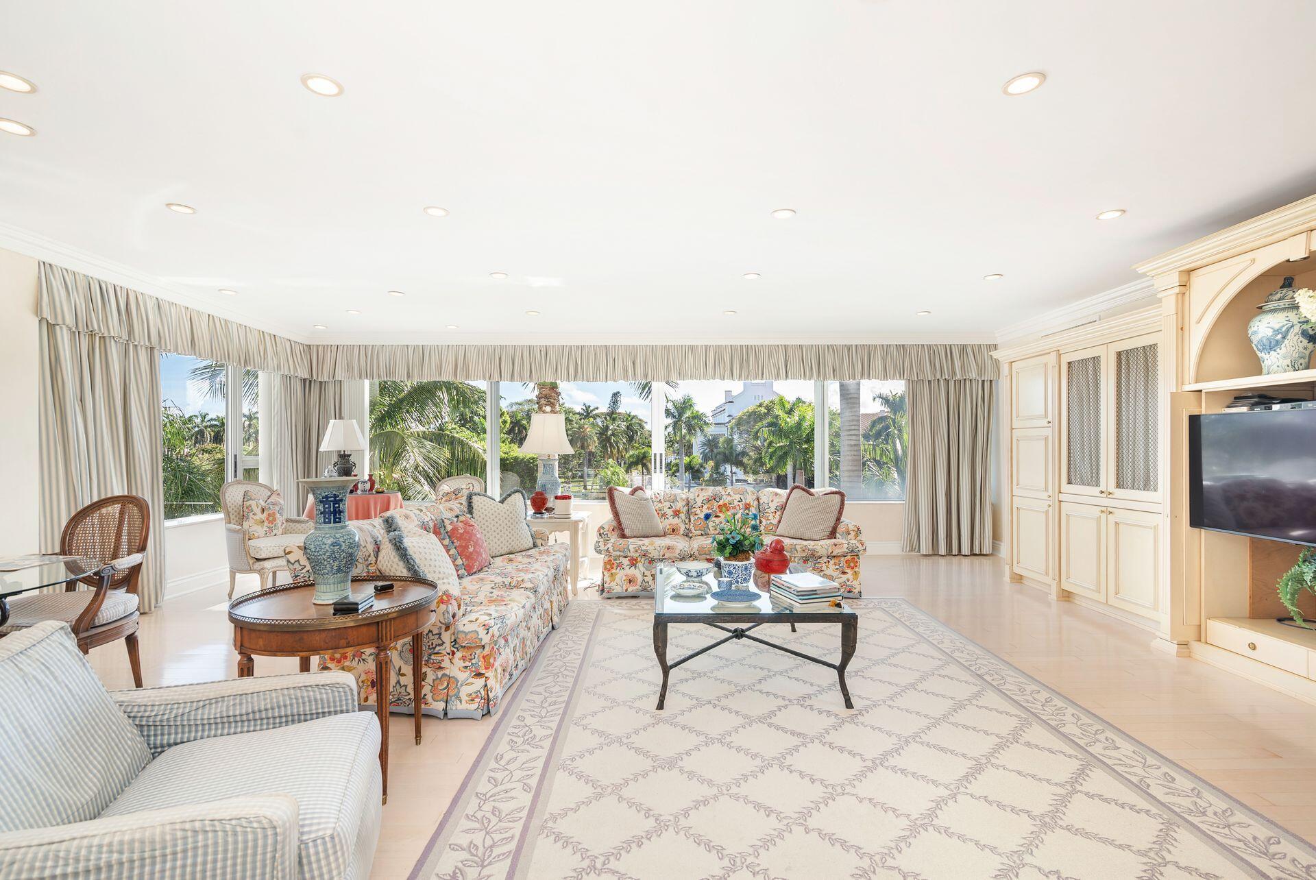44 Cocoanut #227b, Palm Beach FL 33480