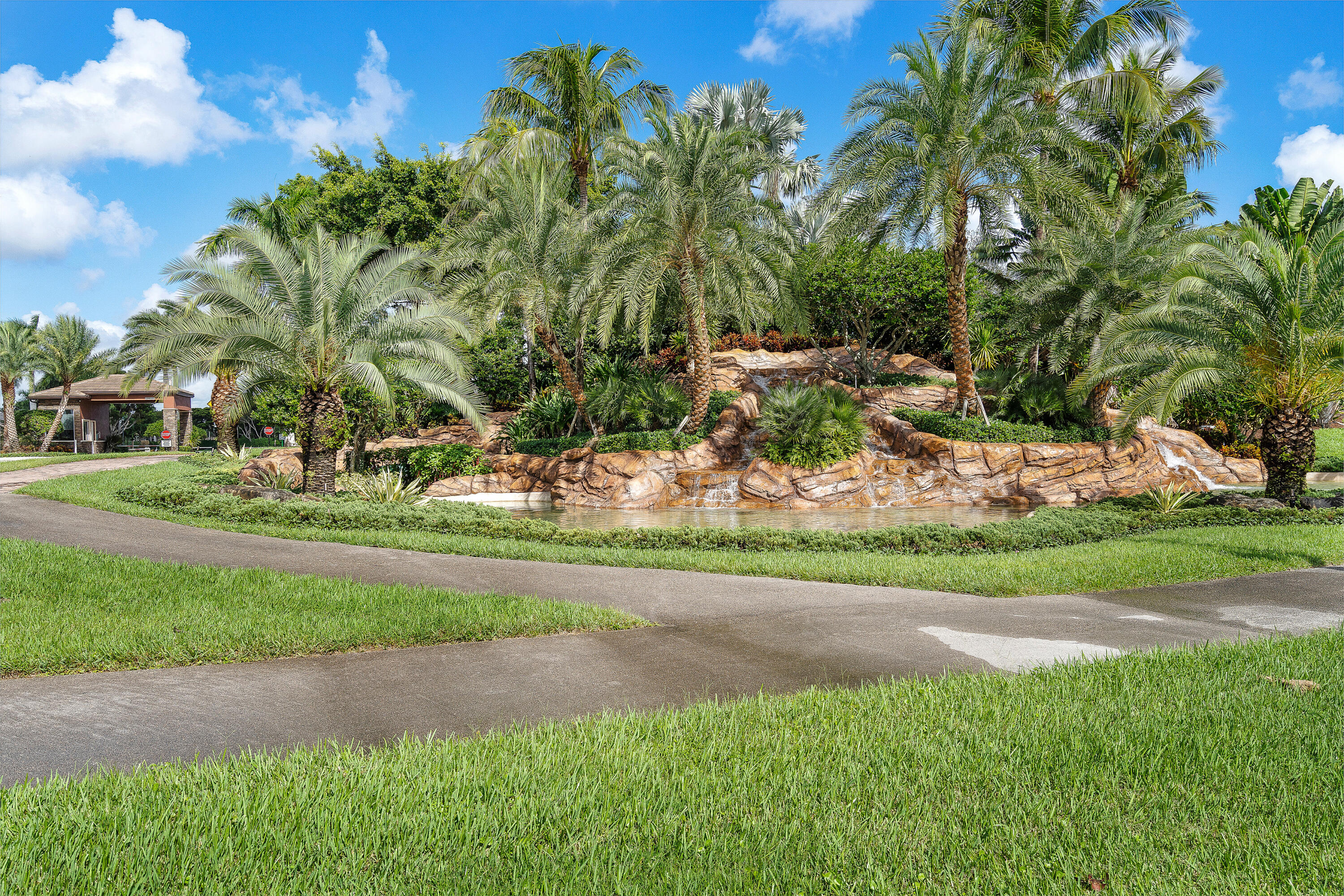21509 Halstead, Boca Raton FL 33428