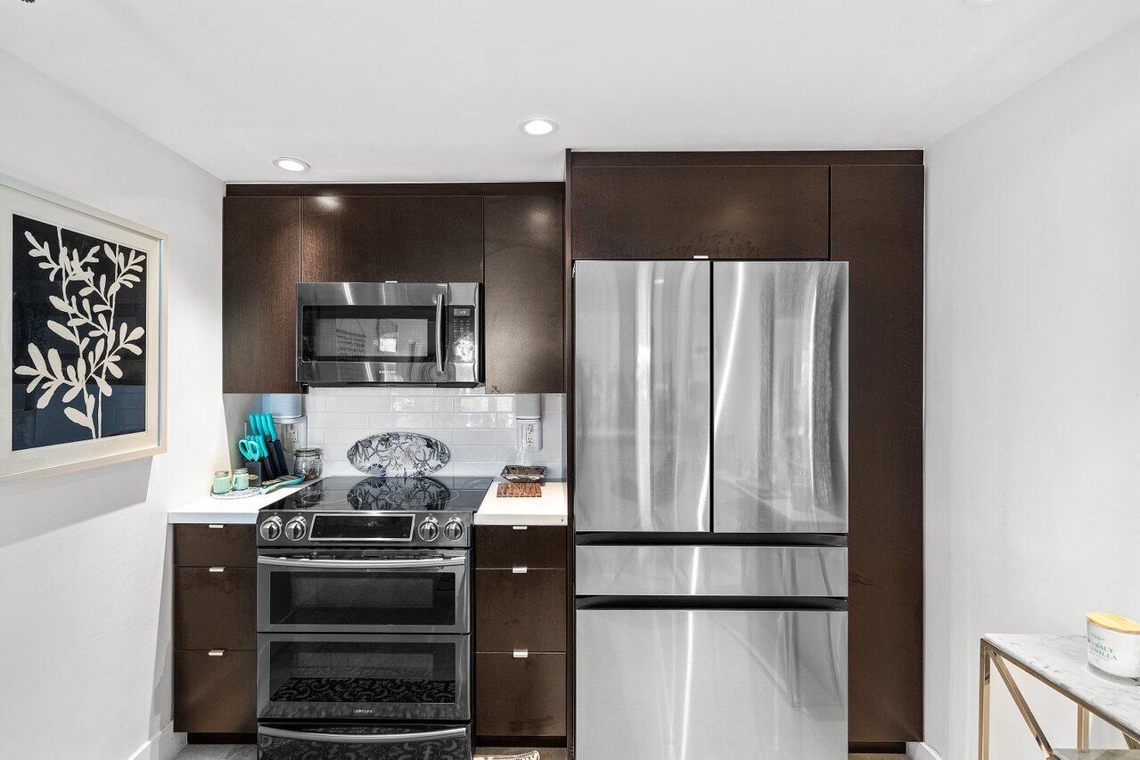 901 E Camino Real #1c, Boca Raton FL 33432