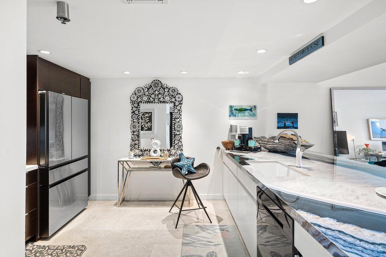 901 E Camino Real #1c, Boca Raton FL 33432
