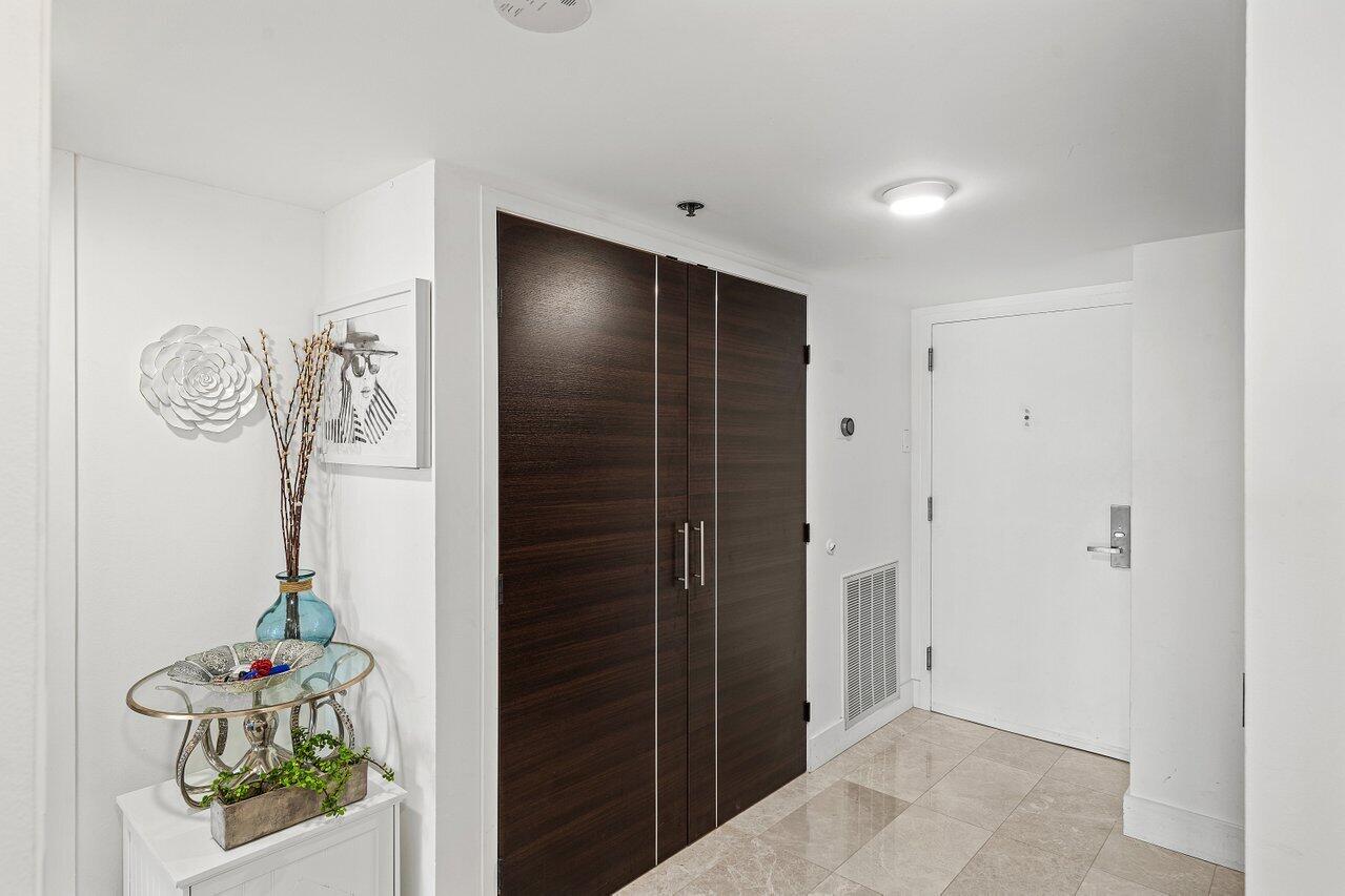 901 E Camino Real #1c, Boca Raton FL 33432