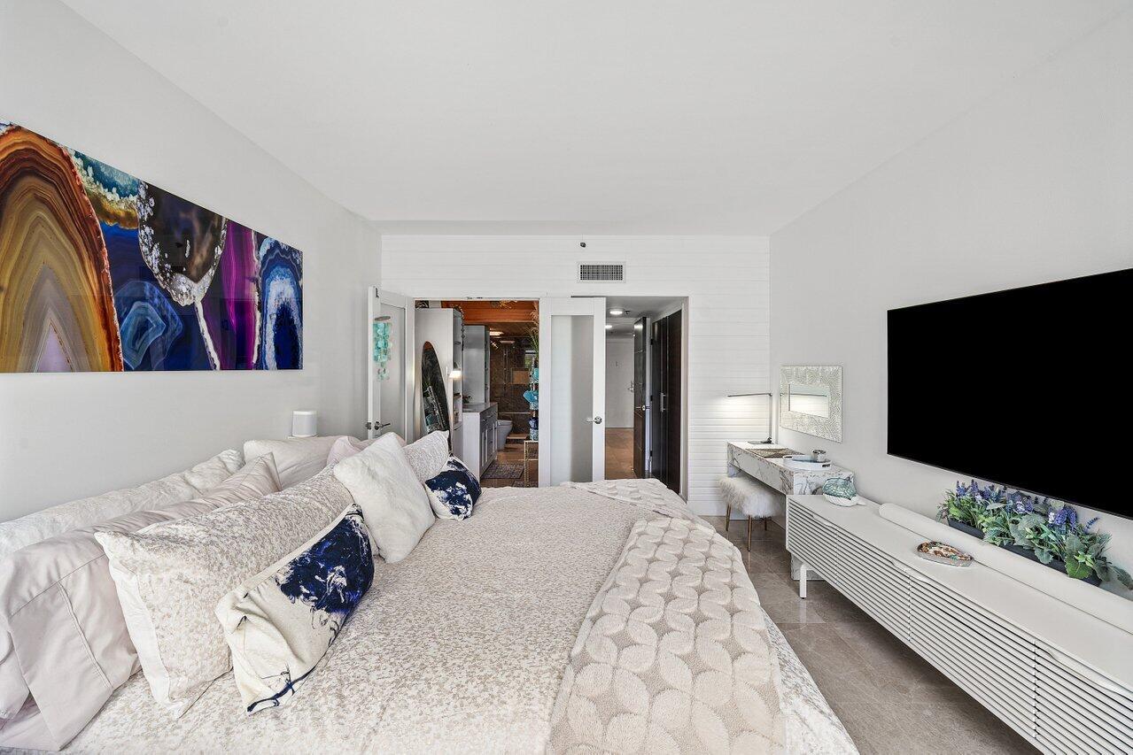 901 E Camino Real #1c, Boca Raton FL 33432