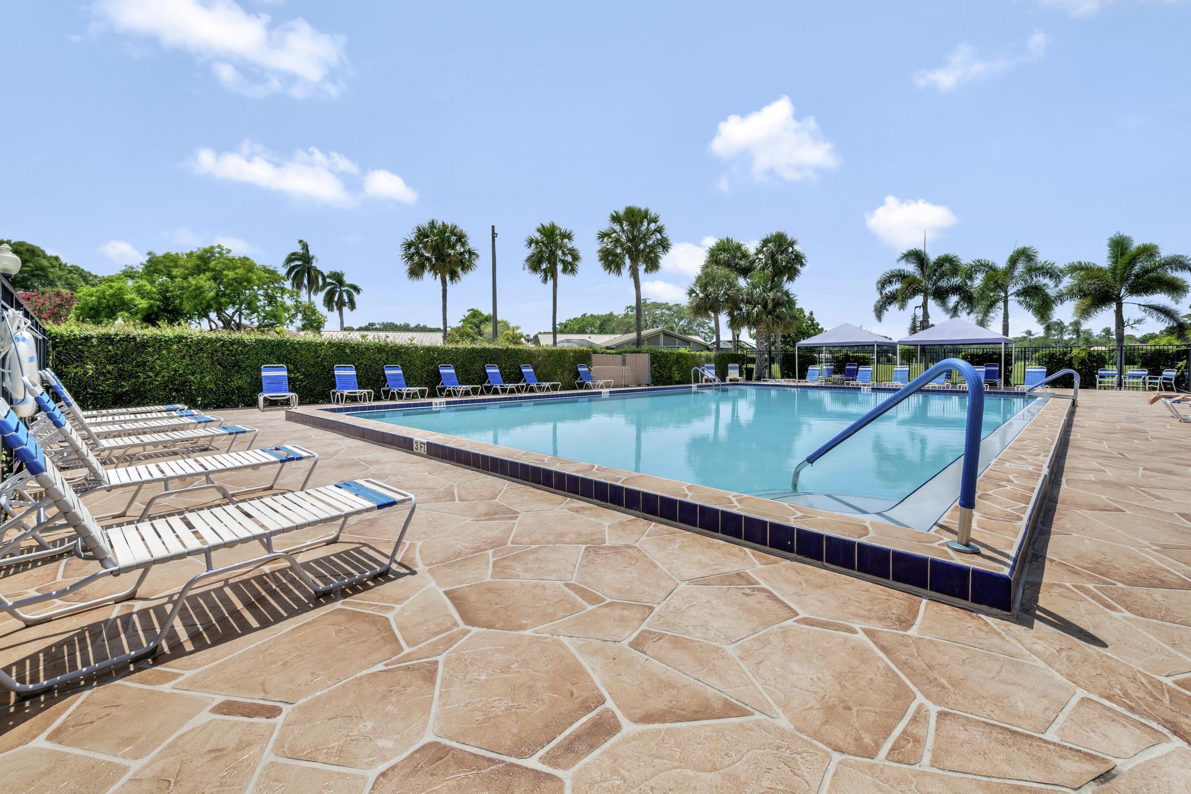 5385 Eagle Lake, Palm Beach Gardens FL 33418