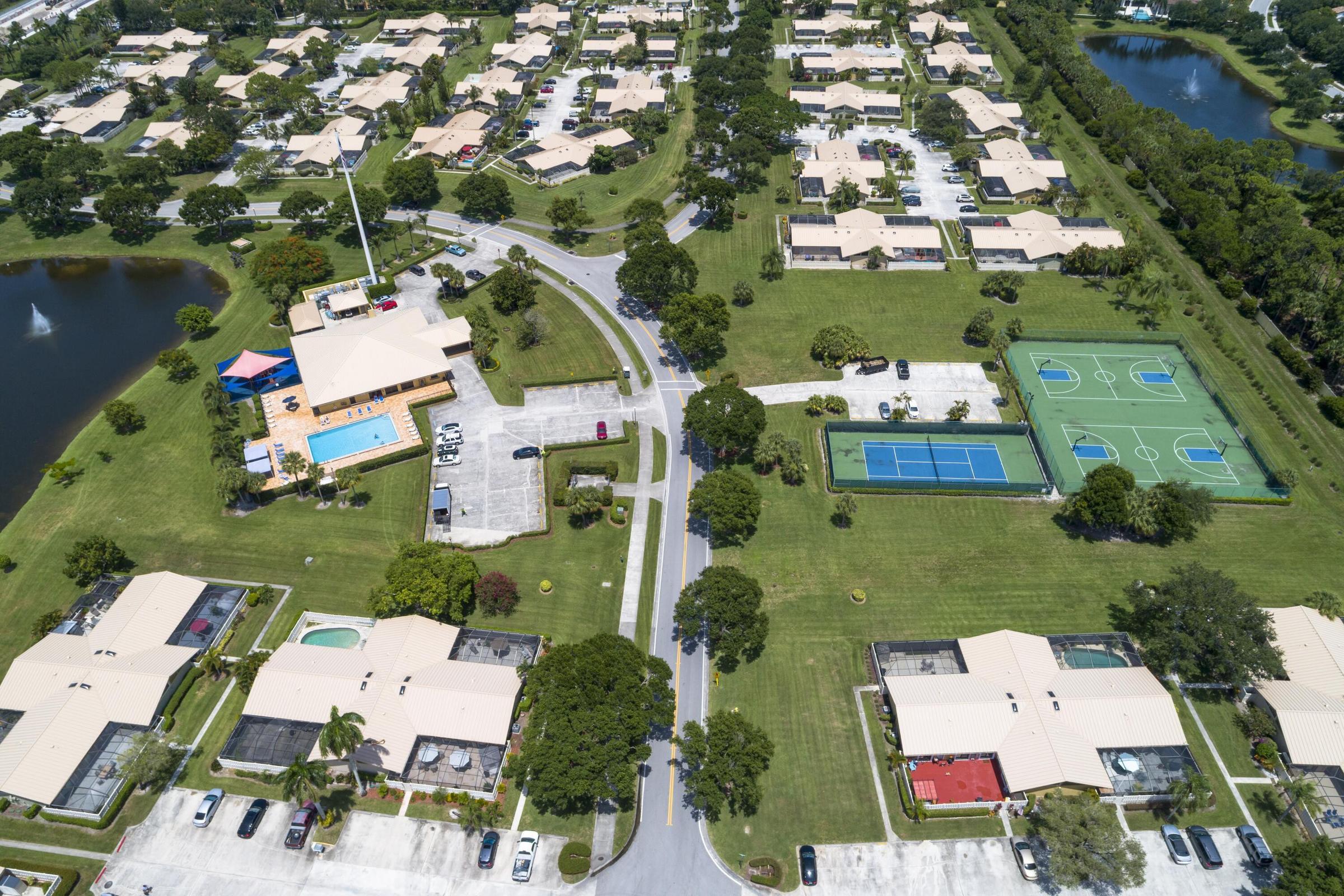 5385 Eagle Lake, Palm Beach Gardens FL 33418