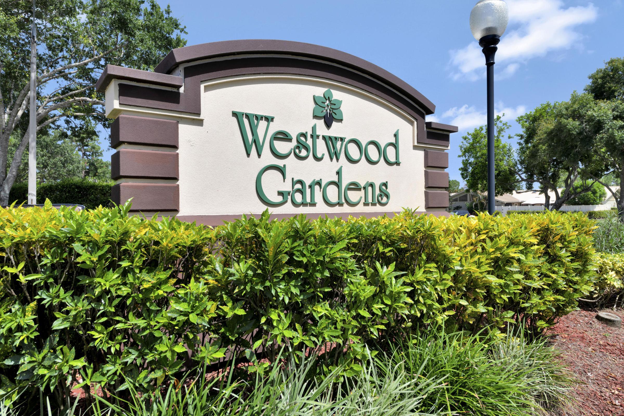 5385 Eagle Lake, Palm Beach Gardens FL 33418