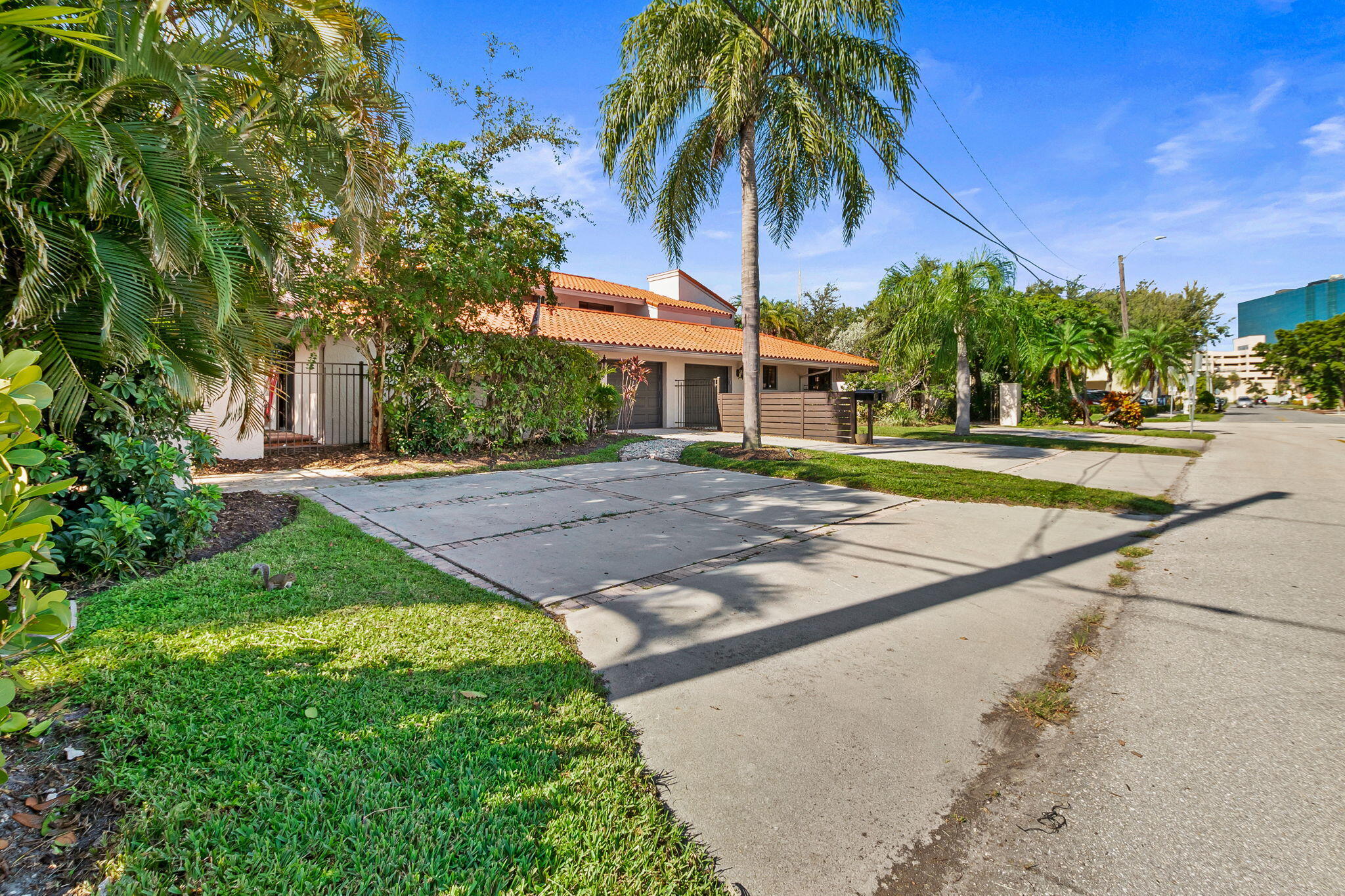4850 NE 25th #West, Fort Lauderdale FL 33308