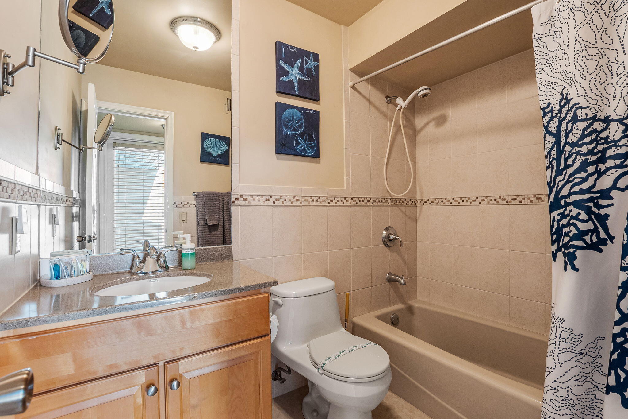 4850 NE 25th #West, Fort Lauderdale FL 33308