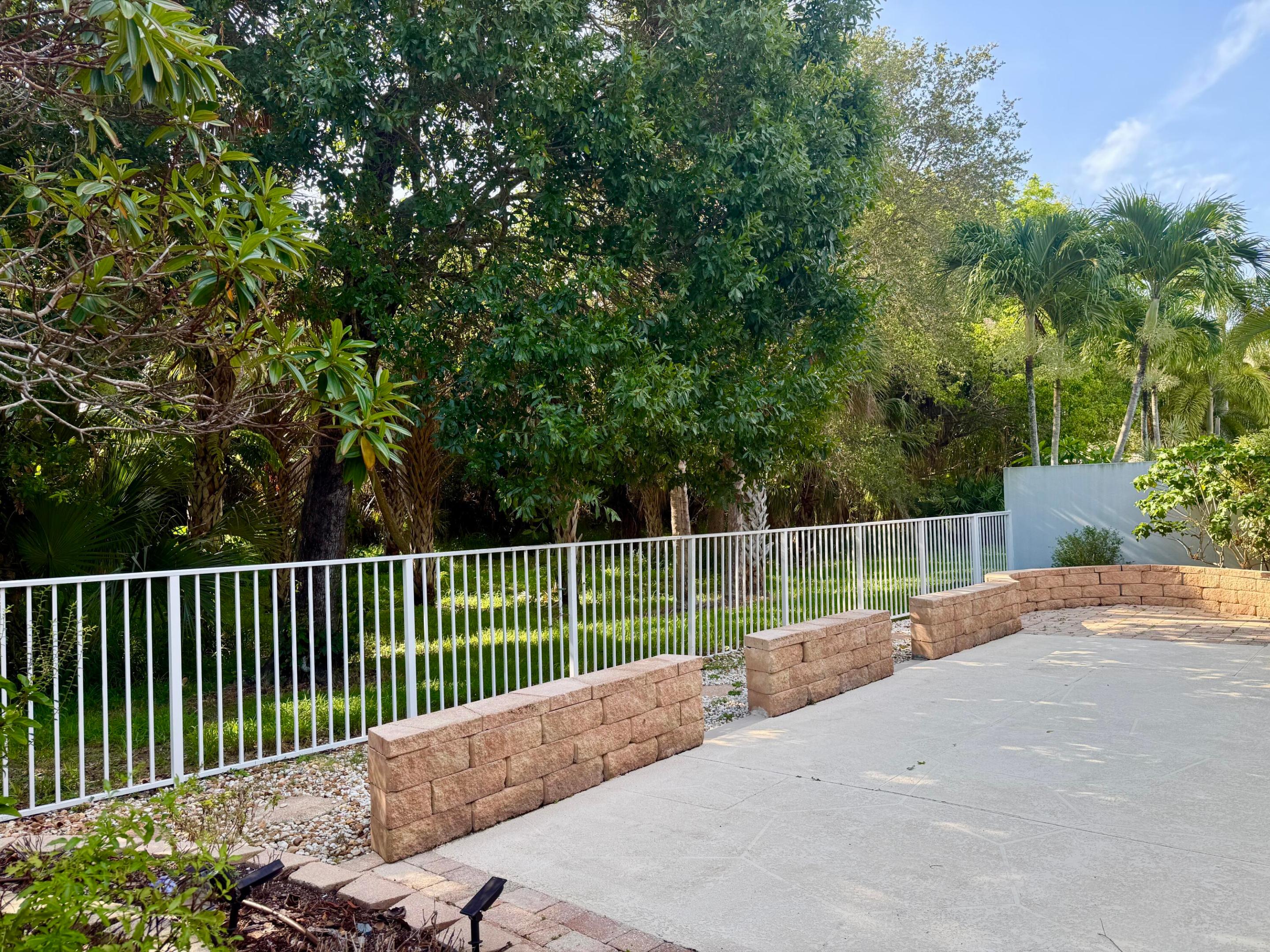 198 Hampton, Jupiter FL 33458