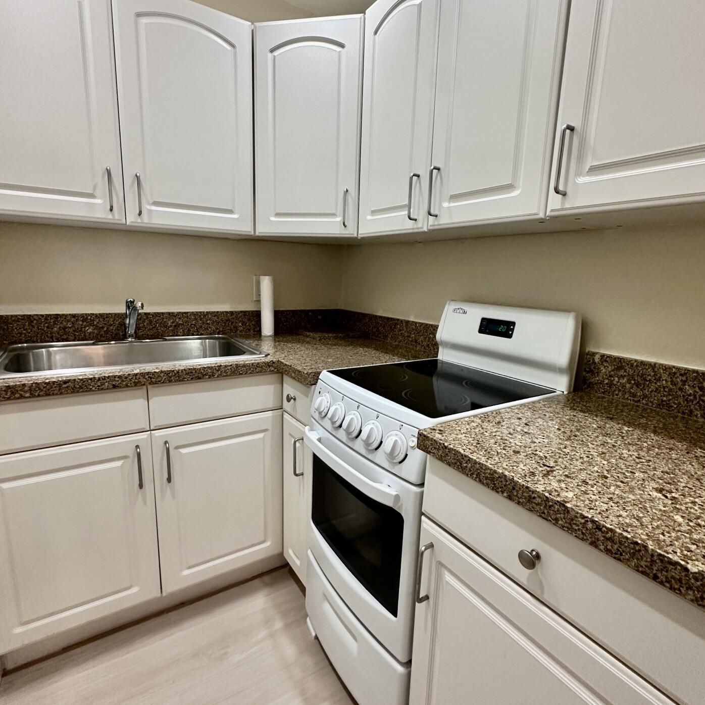 815 Middle River #110, Fort Lauderdale FL 33304
