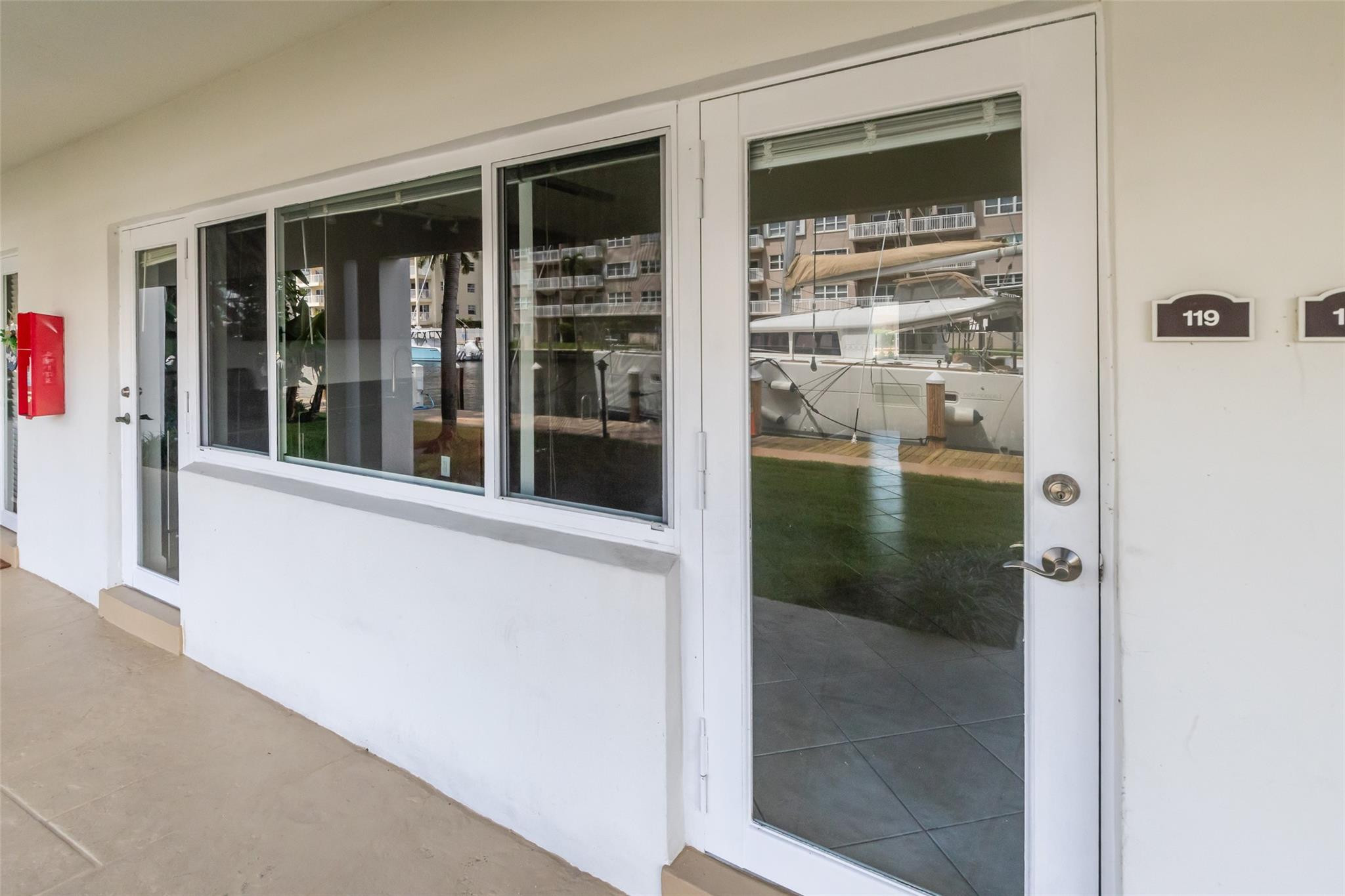2881 NE 32nd #119, Fort Lauderdale FL 33306