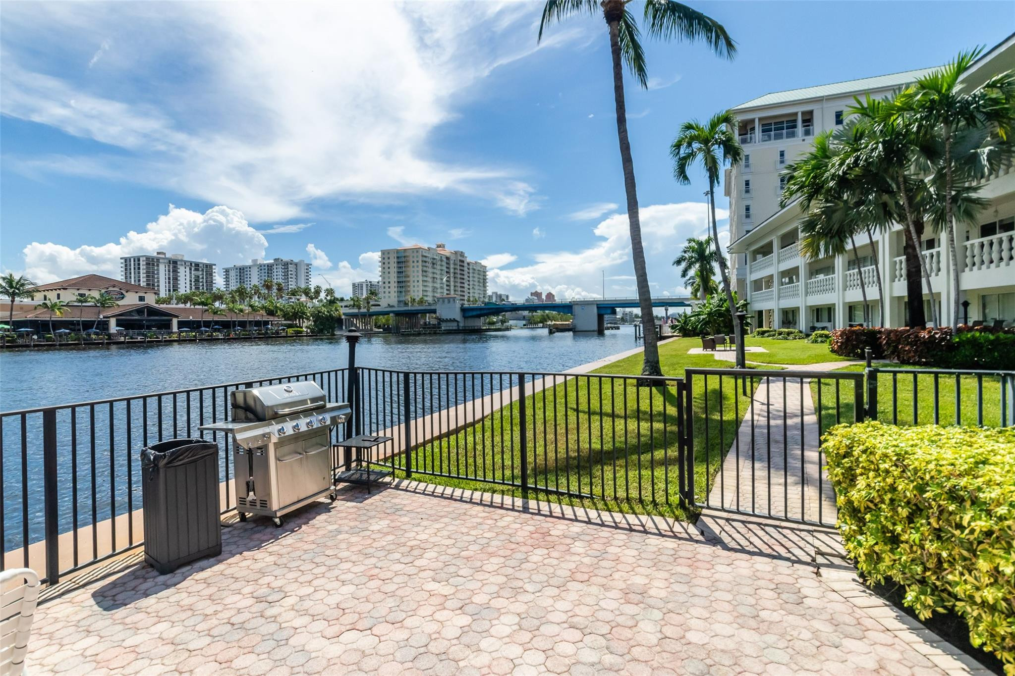 2881 NE 32nd #119, Fort Lauderdale FL 33306