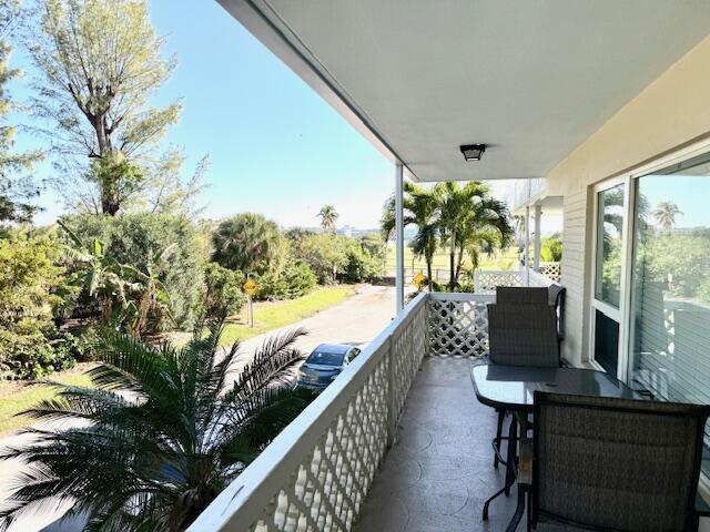 131 N Golfview #4, Lake Worth FL 33460