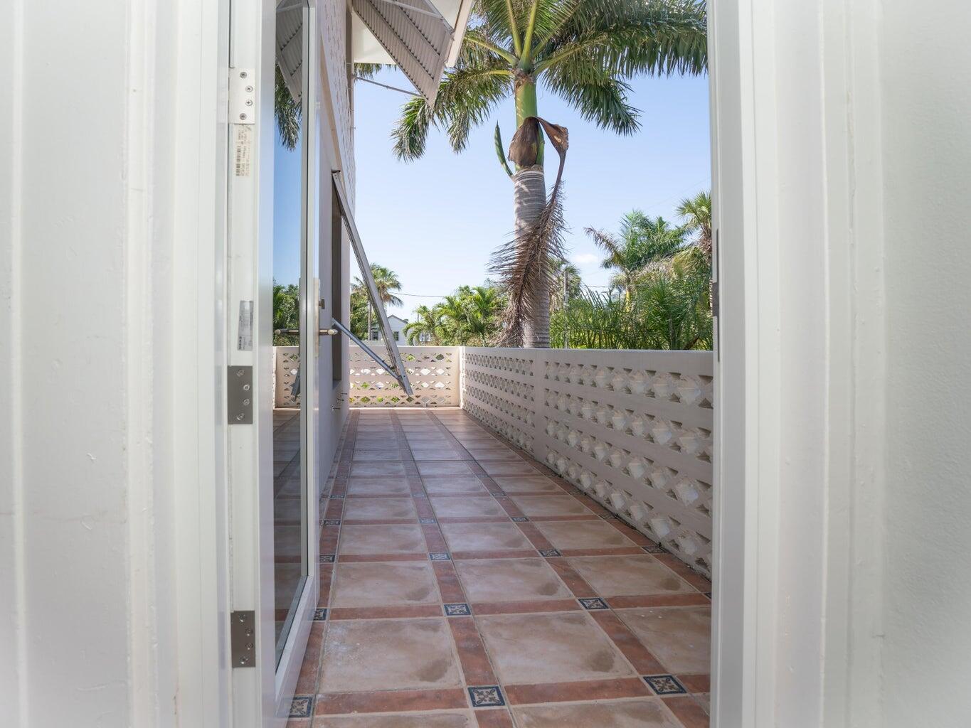 131 N Golfview #4, Lake Worth FL 33460