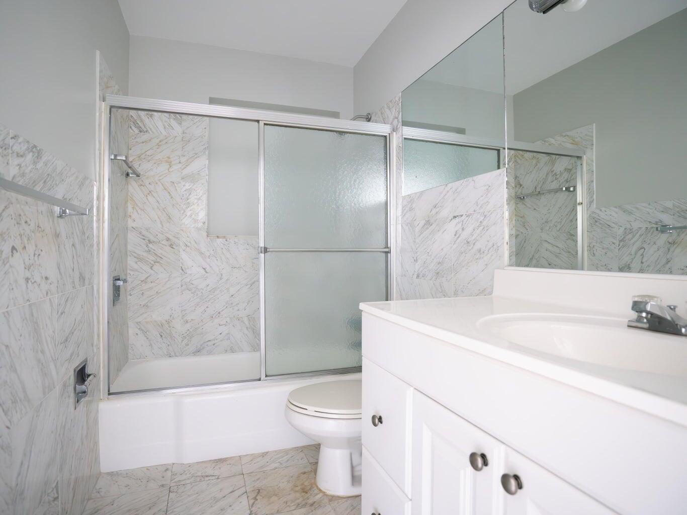 131 N Golfview #4, Lake Worth FL 33460