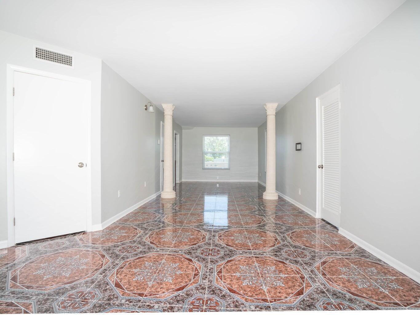 131 N Golfview #4, Lake Worth FL 33460