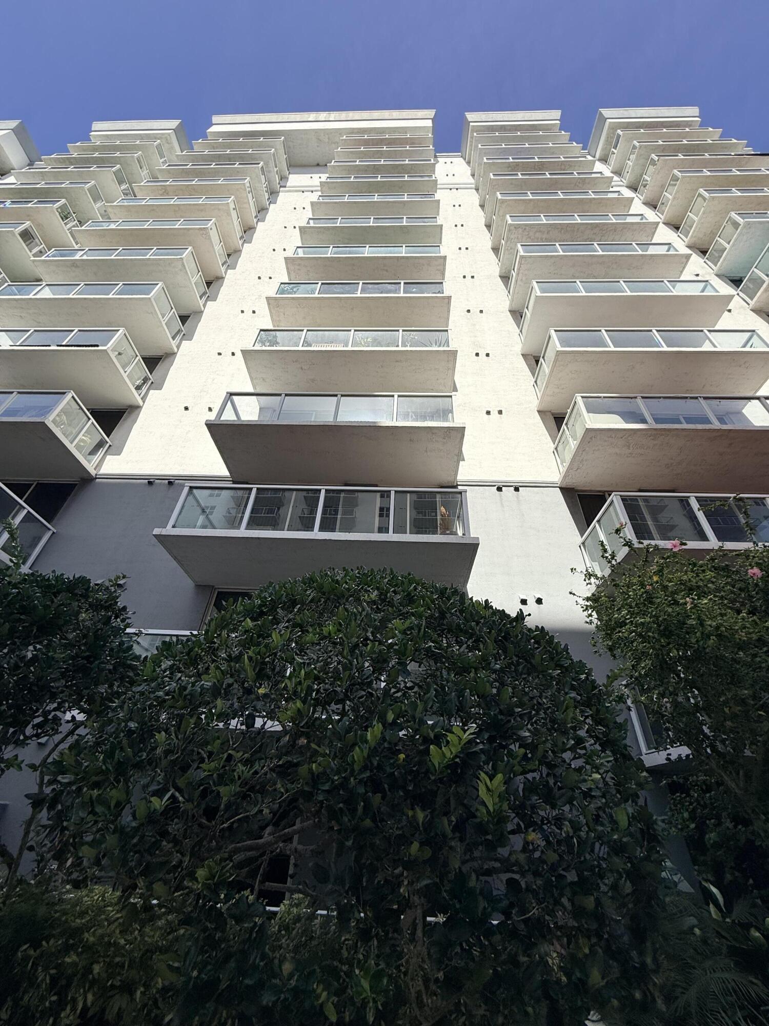 5077 NW 7th #914, Miami FL 33126