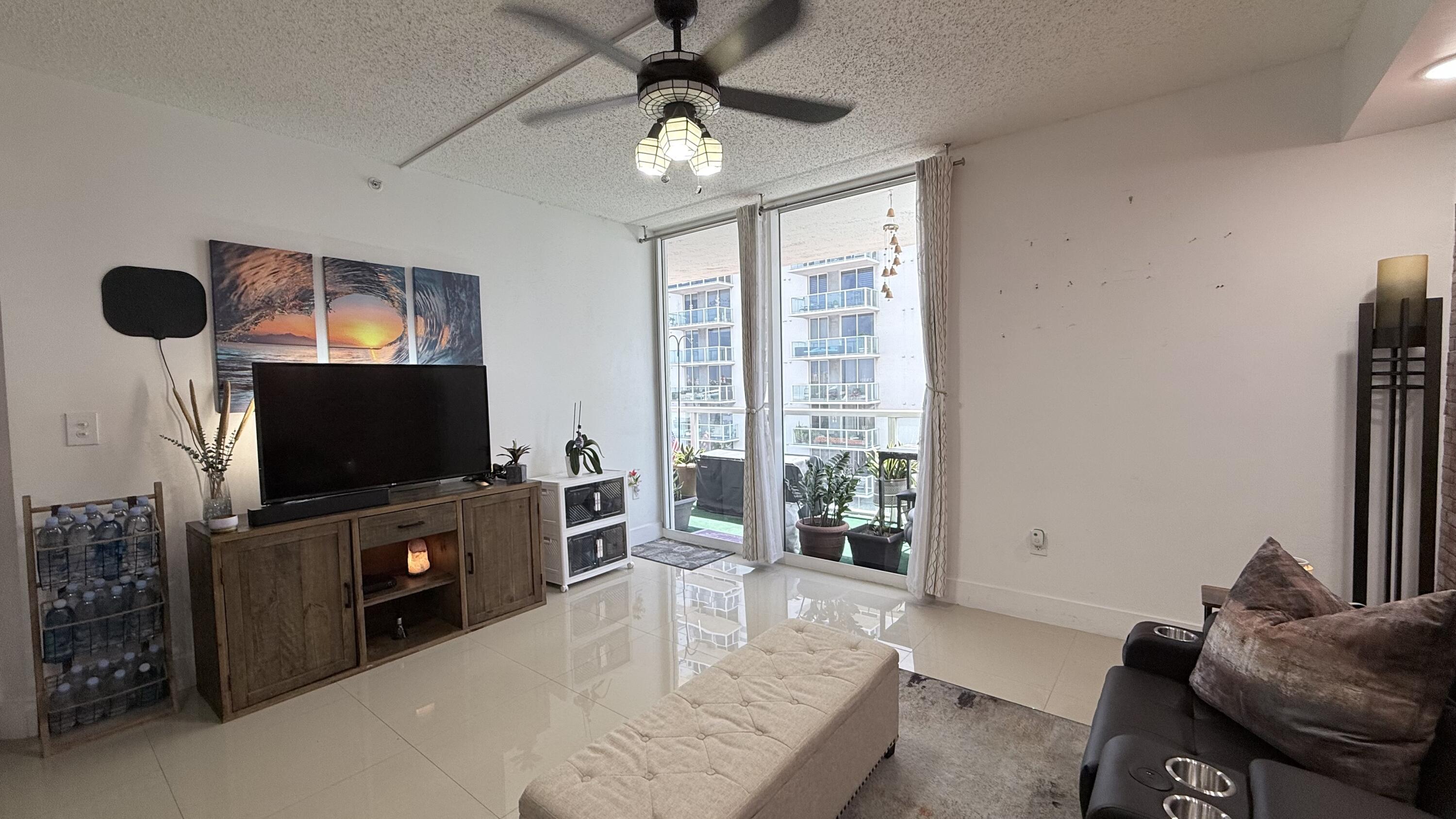 5077 NW 7th #914, Miami FL 33126