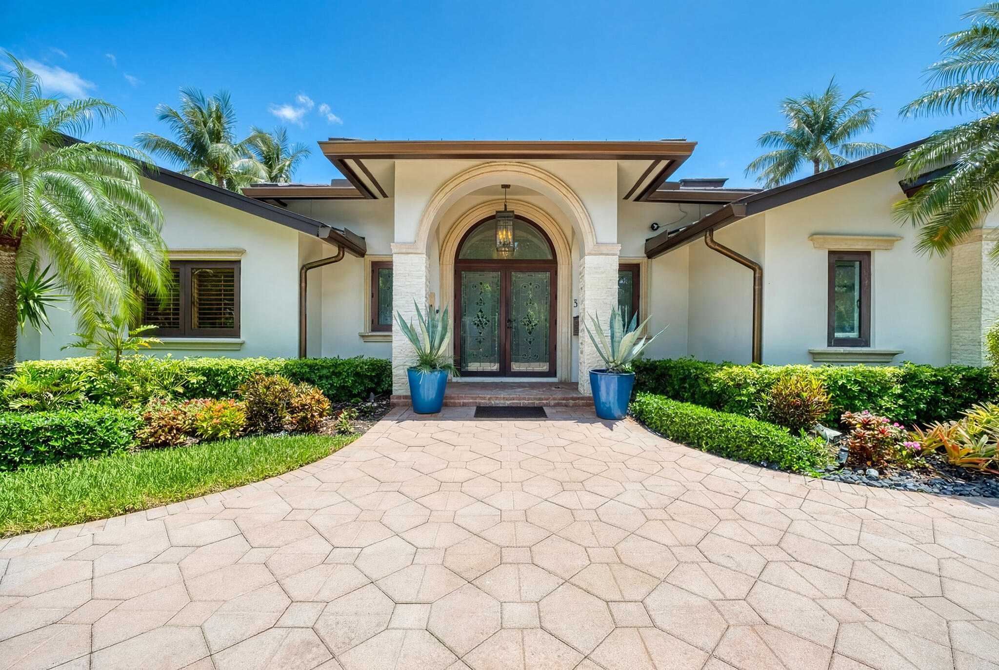 3233 NE 40th, Fort Lauderdale FL 33308