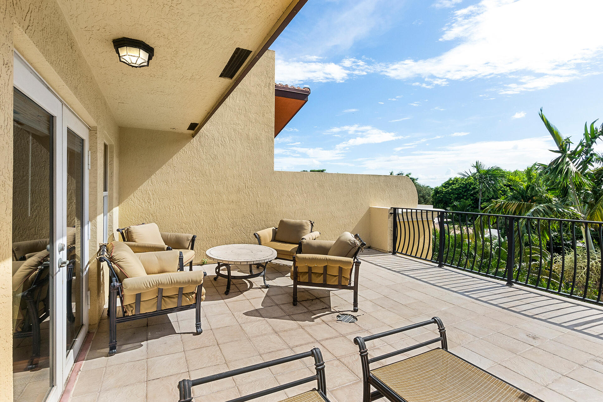 1421 NE 26th, Fort Lauderdale FL 33304