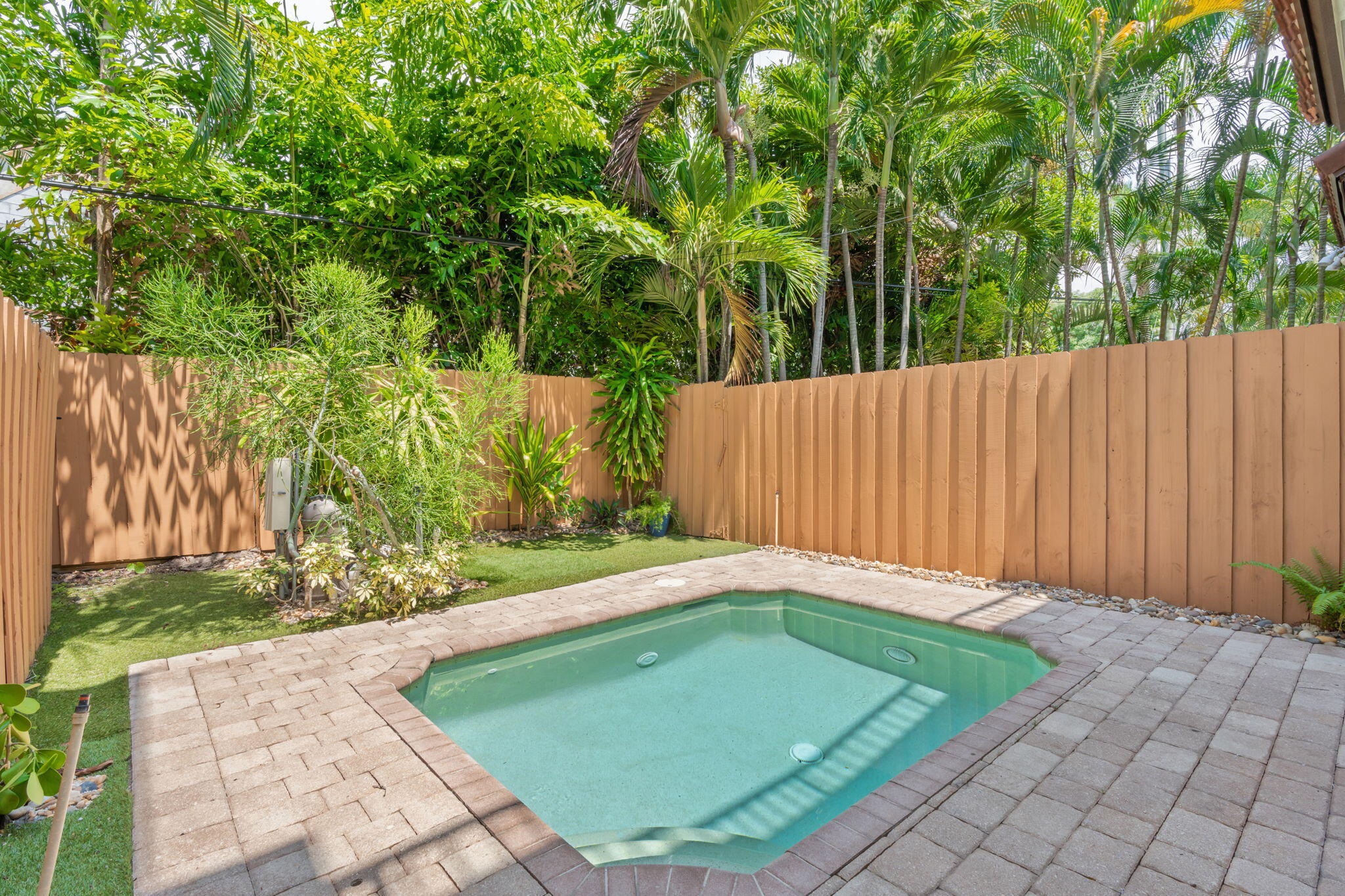 1421 NE 26th, Fort Lauderdale FL 33304