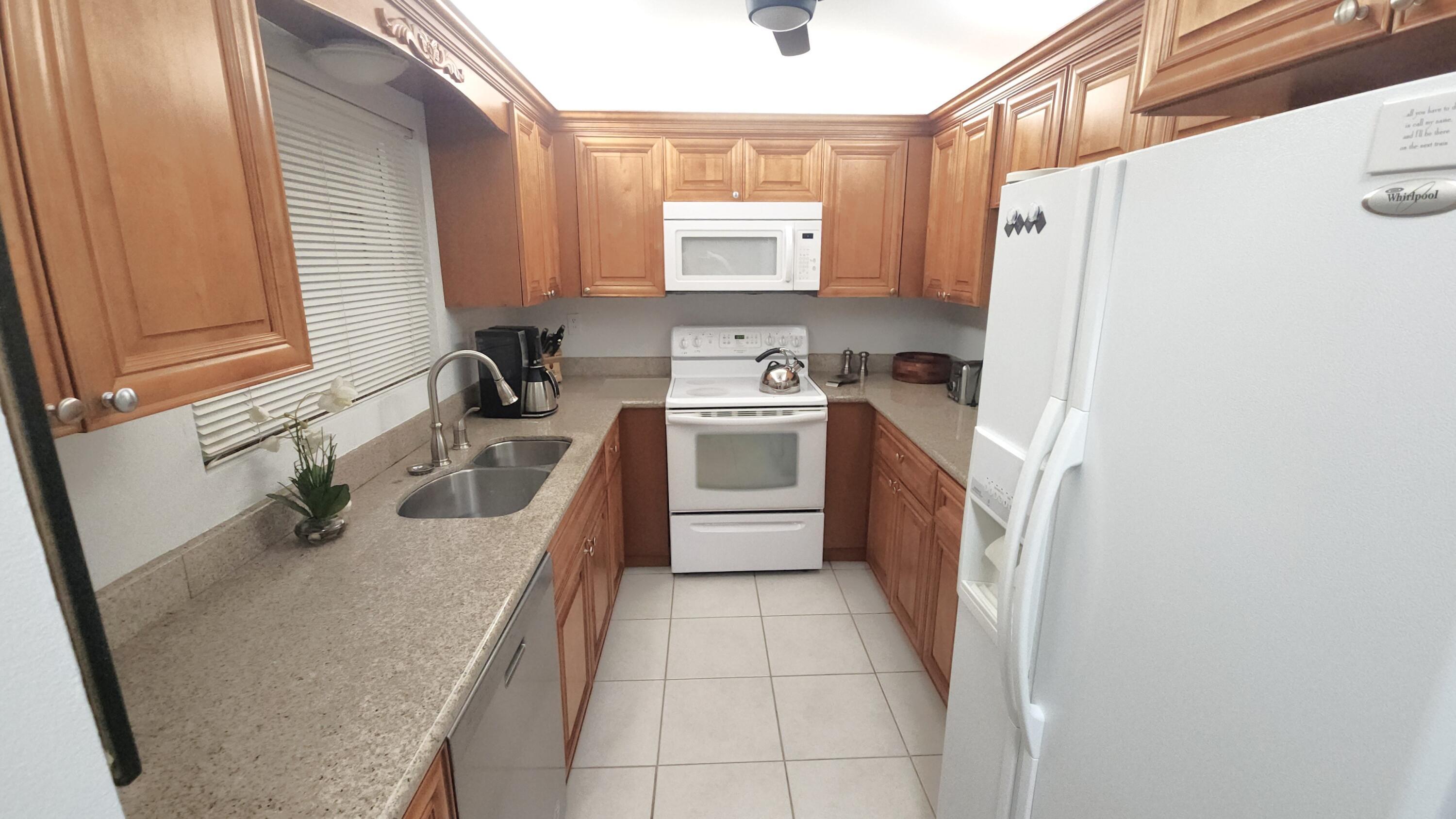 171 Deer Creek #701, Deerfield Beach FL 33442