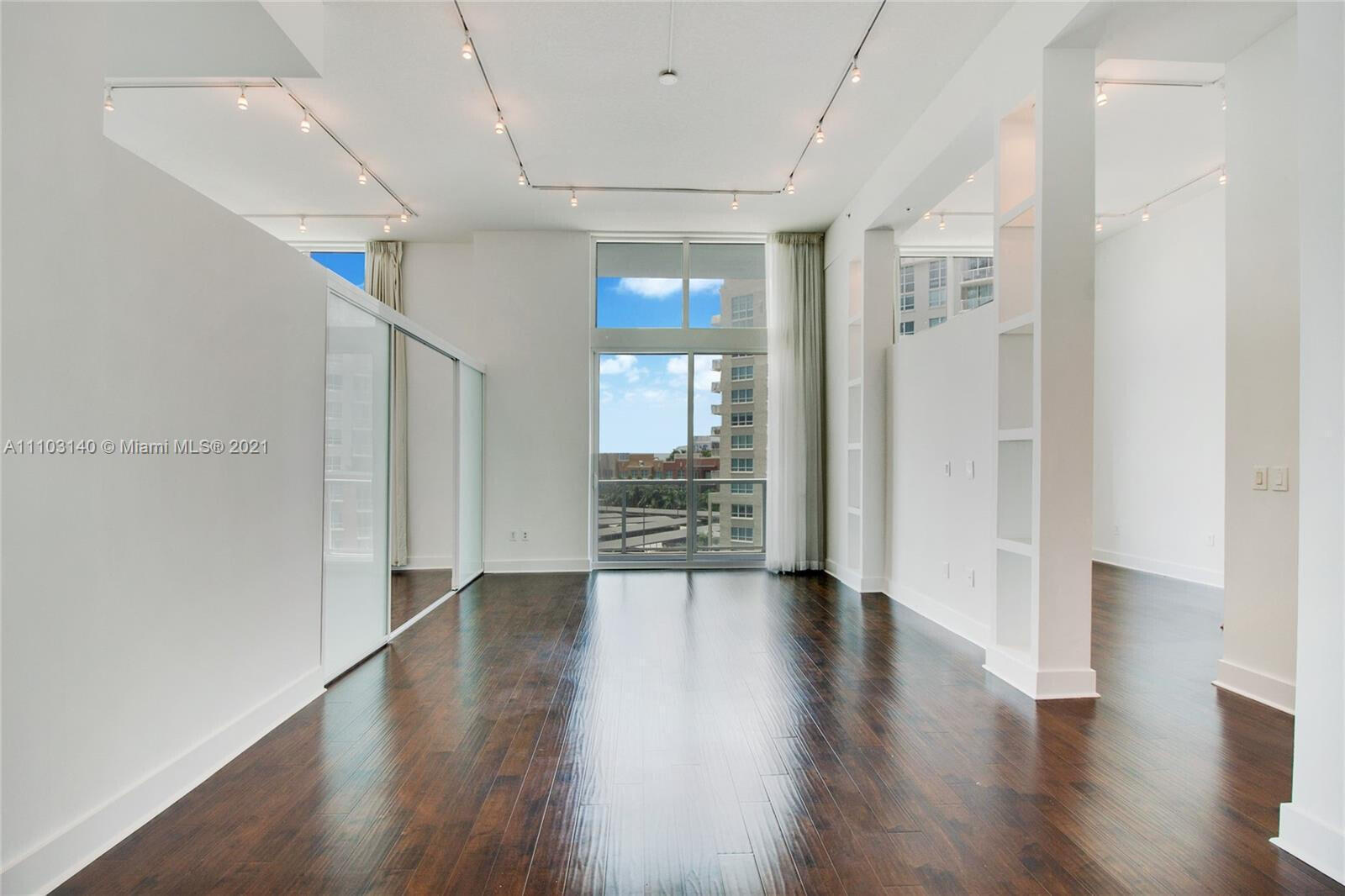1900 N Bayshore #912, Miami FL 33132