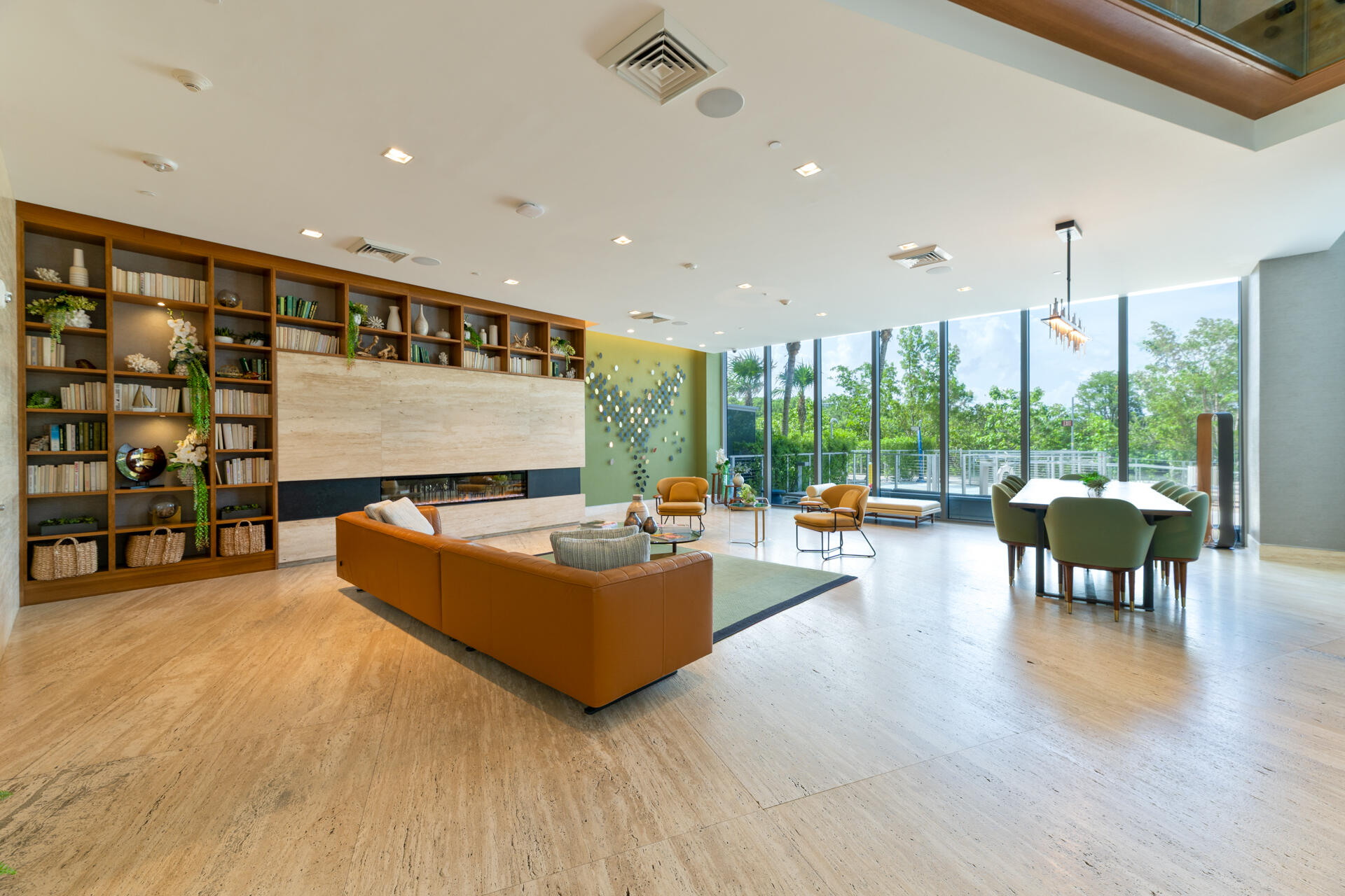 16385 Biscayne #2502, North Miami Beach FL 33160