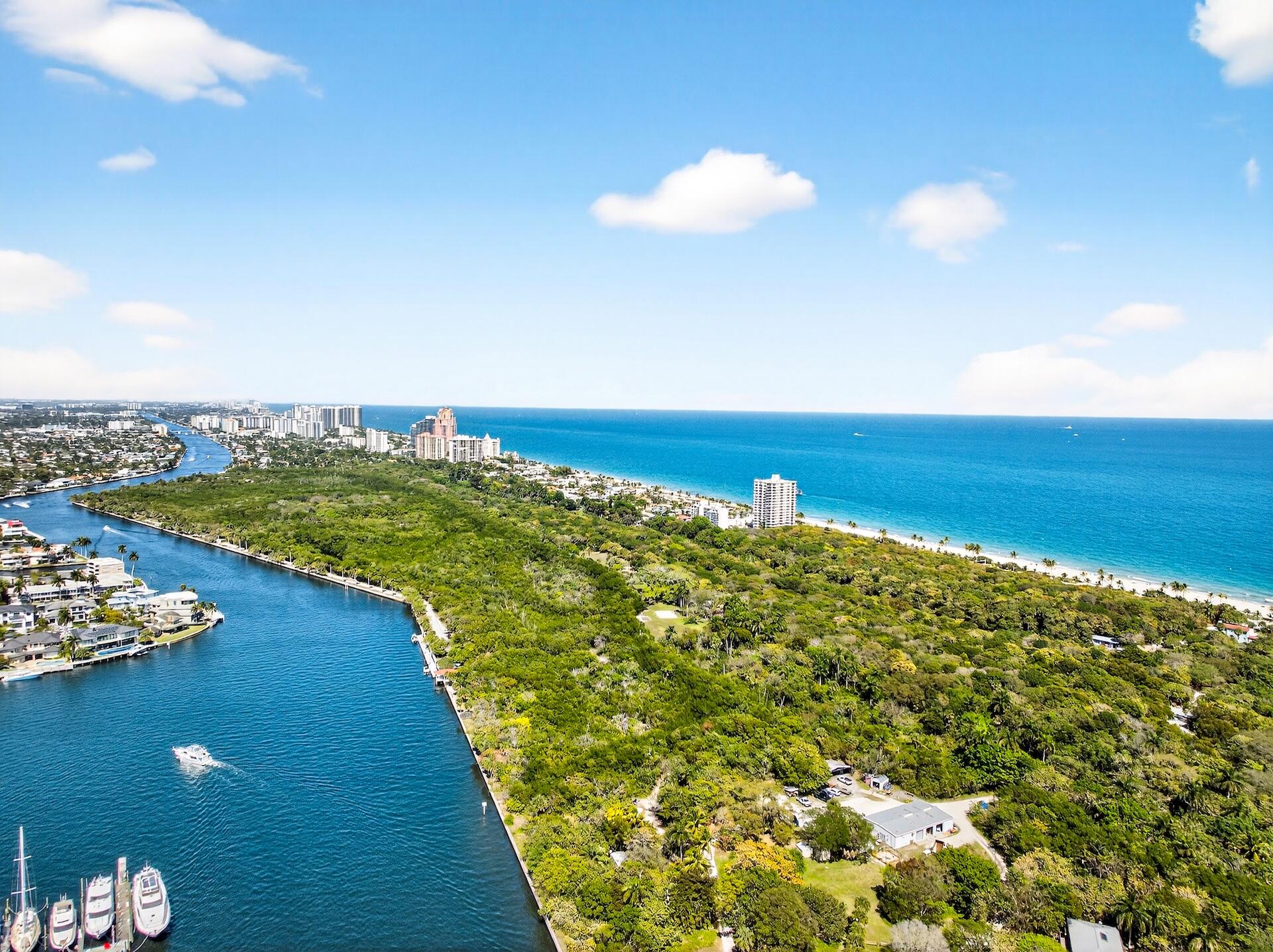 2555 NE 11th #104, Fort Lauderdale FL 33304