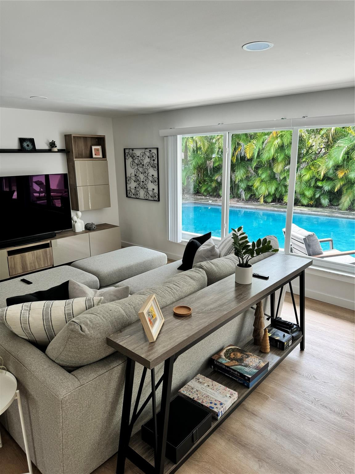 2020 Coral Reef #N/a, Lauderdale By The Sea FL 33062