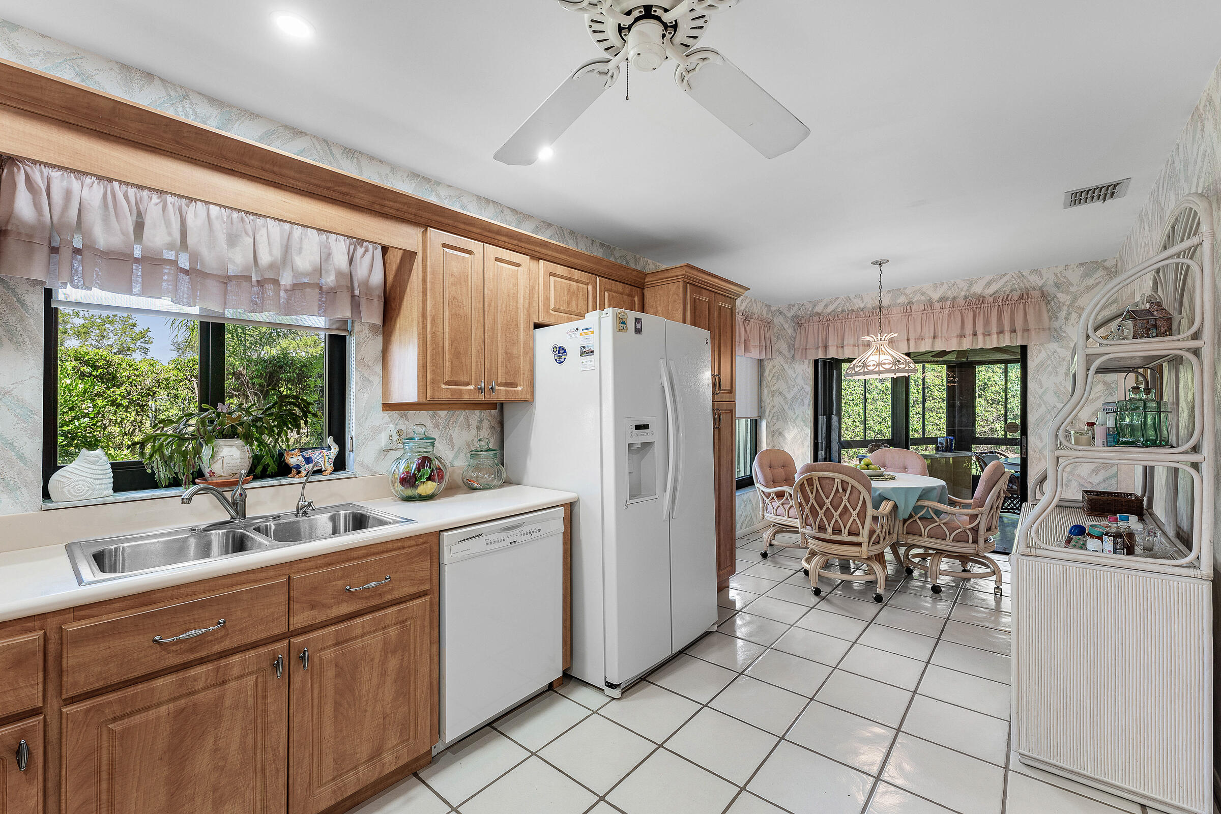 7852 Cloverfield, Boca Raton FL 33433