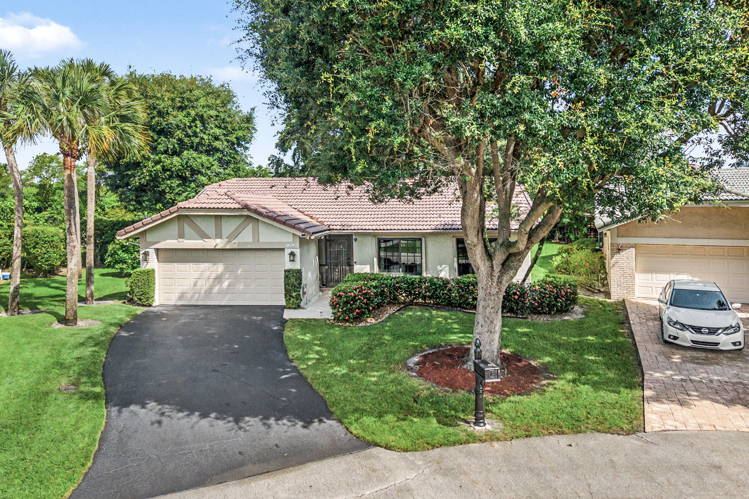 7852 Cloverfield, Boca Raton FL 33433