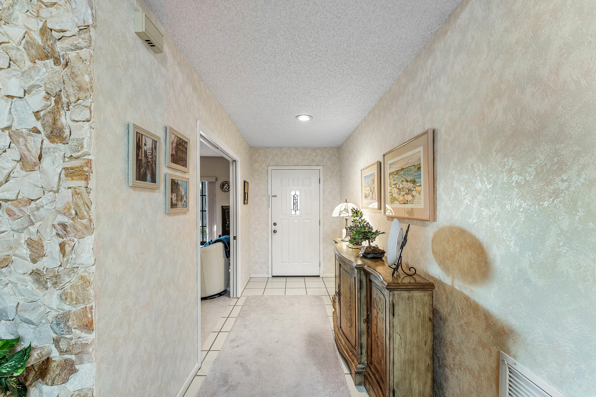 7852 Cloverfield, Boca Raton FL 33433