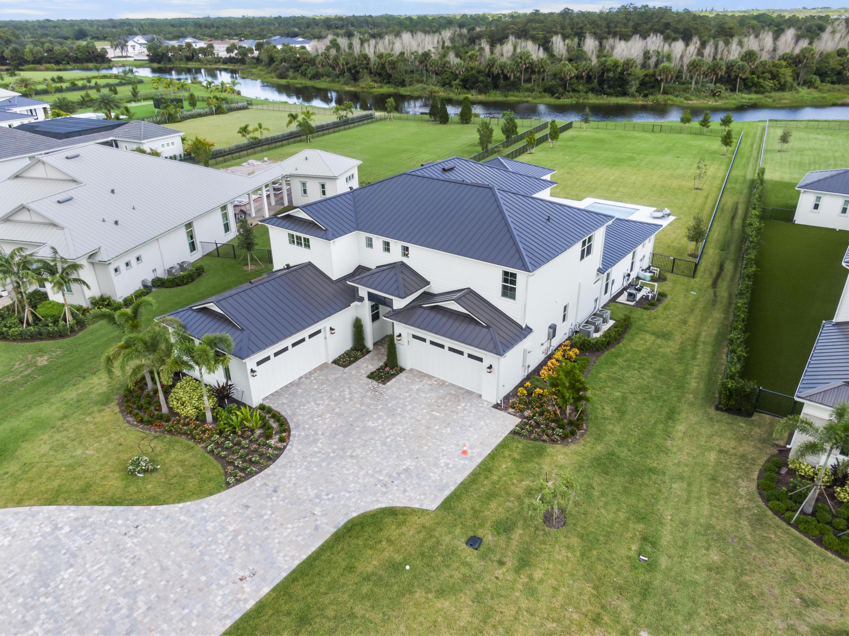 20037 SE Bridgewater, Jupiter FL 33458