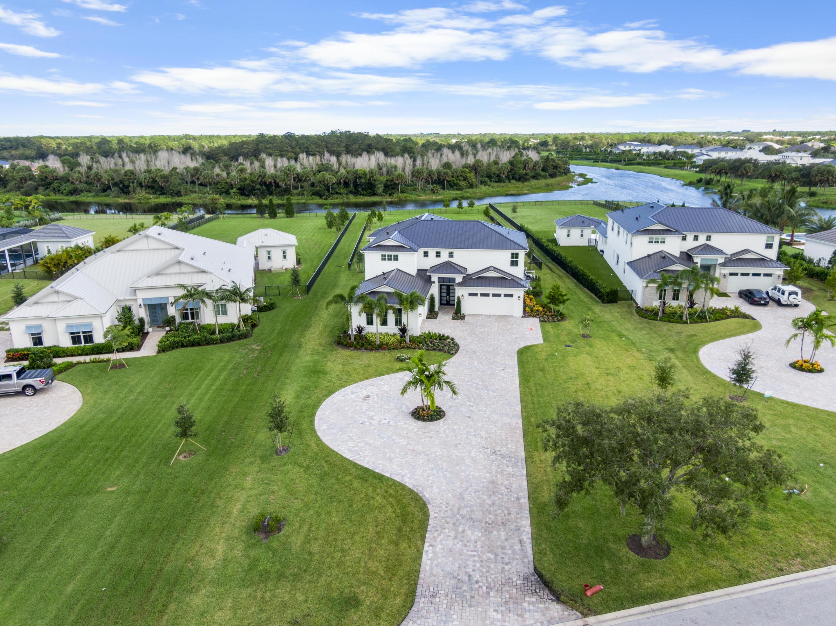 20037 SE Bridgewater, Jupiter FL 33458