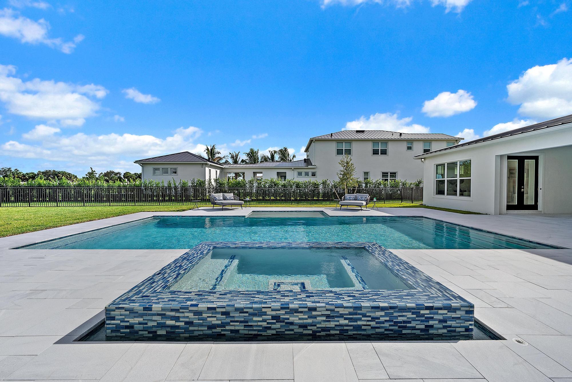 20037 SE Bridgewater, Jupiter FL 33458