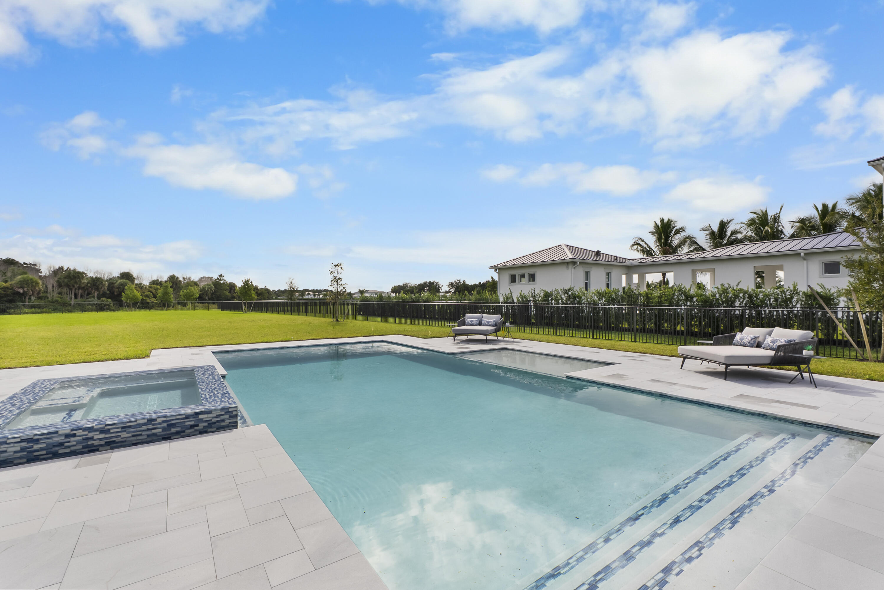 20037 SE Bridgewater, Jupiter FL 33458