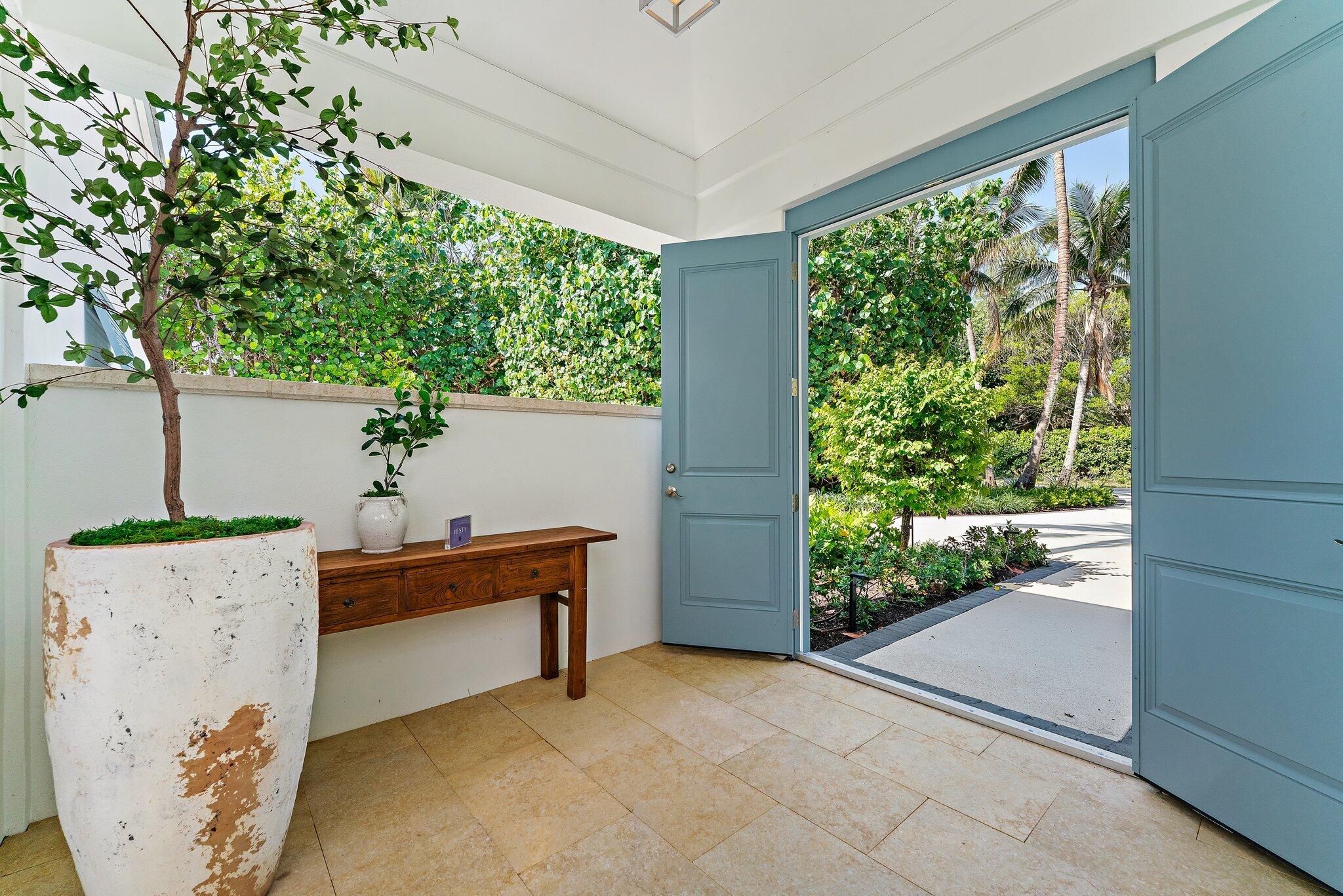 43 N Beach, Hobe Sound FL 33455