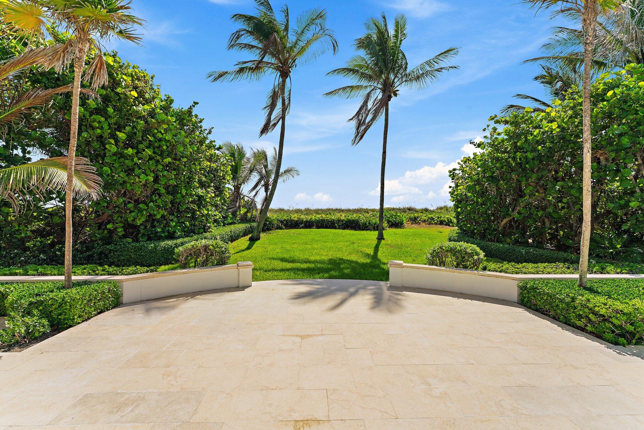 43 N Beach, Hobe Sound FL 33455