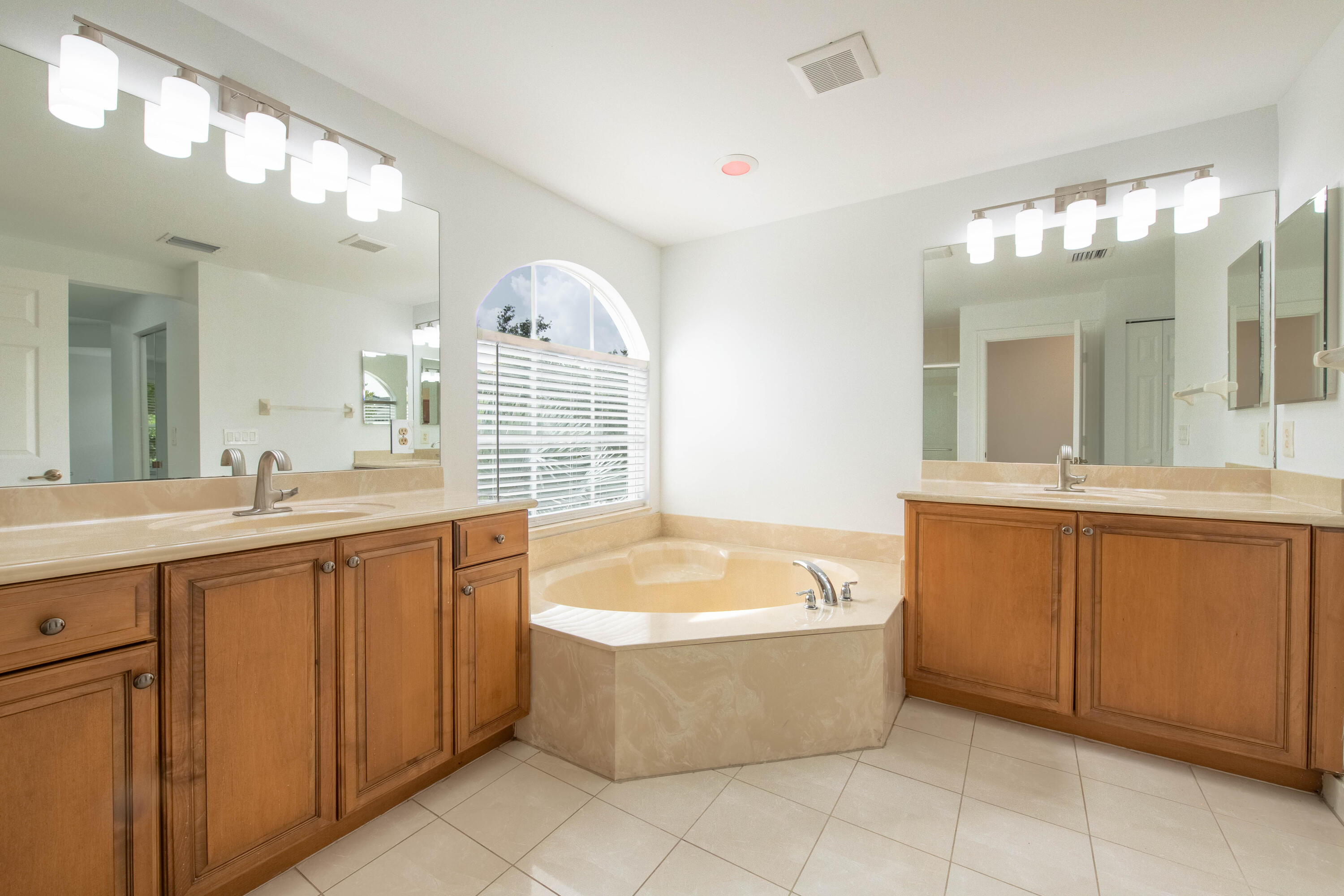 4668 SW 183rd, Miramar FL 33029