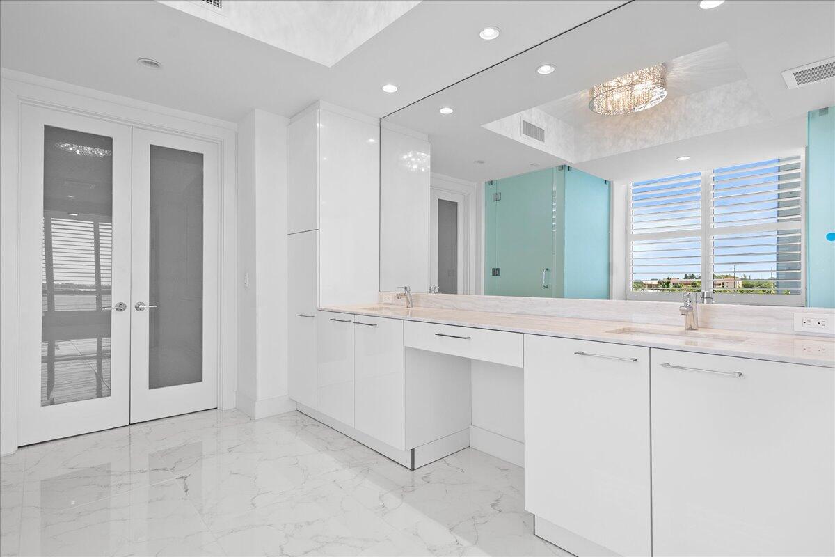 1 Water Club #604, North Palm Beach FL 33408