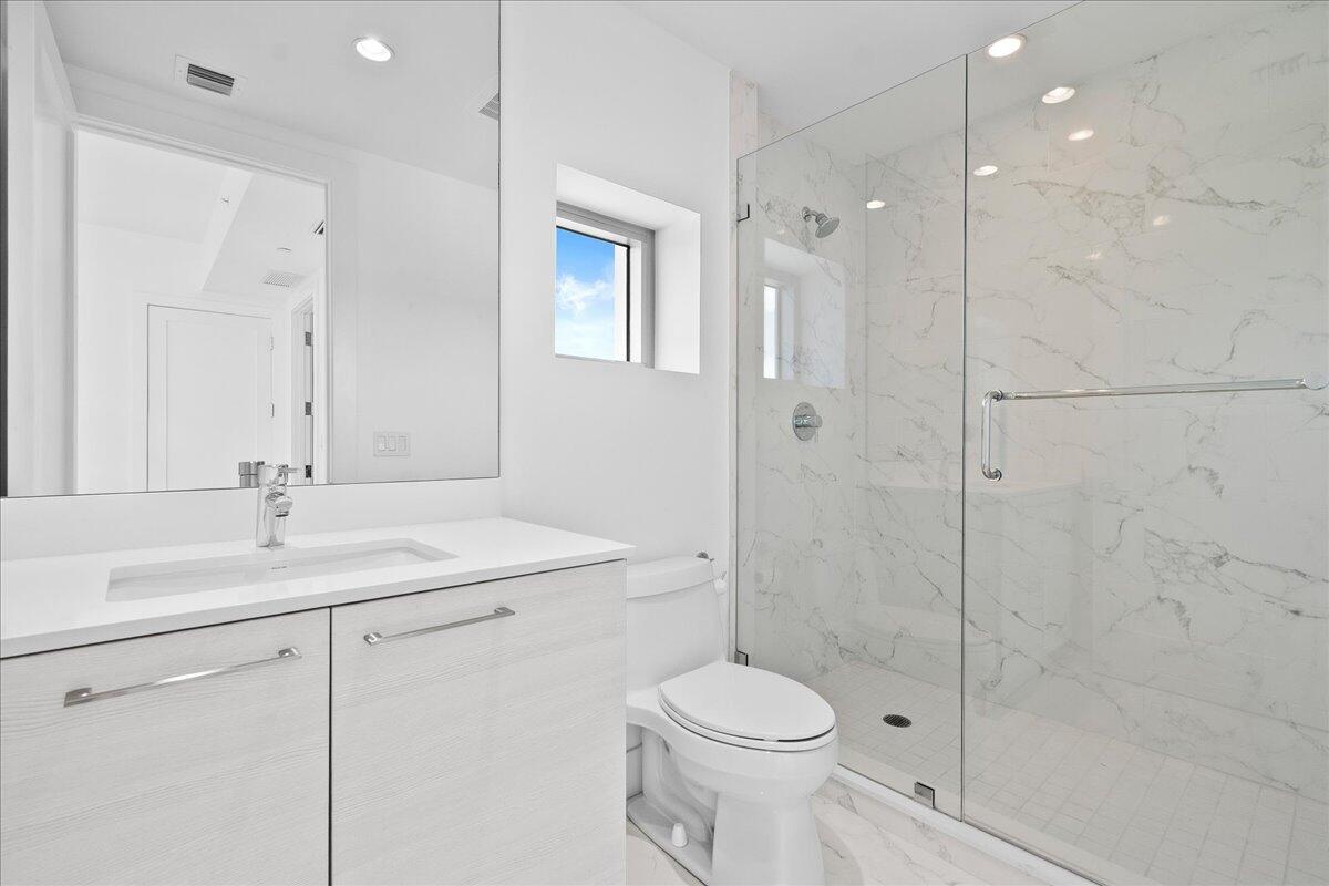 1 Water Club #604, North Palm Beach FL 33408
