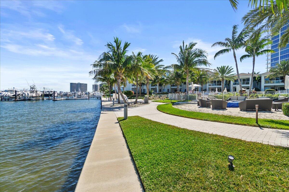 1 Water Club #604, North Palm Beach FL 33408