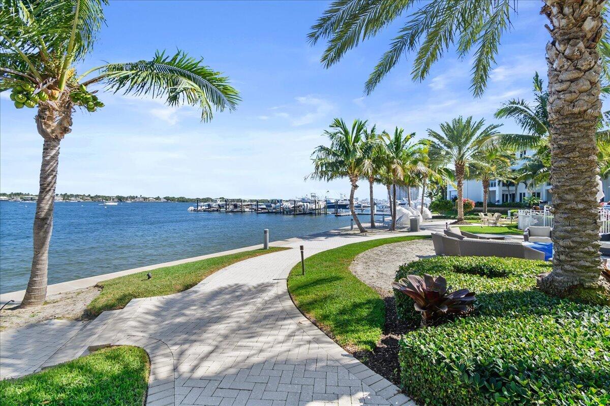 1 Water Club #604, North Palm Beach FL 33408