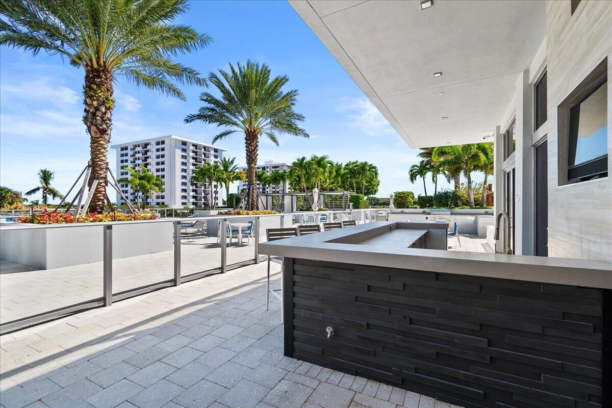1 Water Club #604, North Palm Beach FL 33408