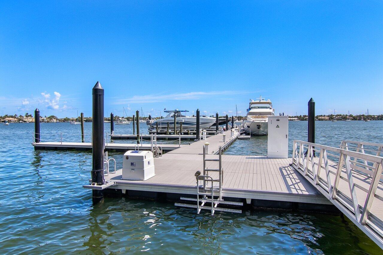 1 Water Club #604, North Palm Beach FL 33408