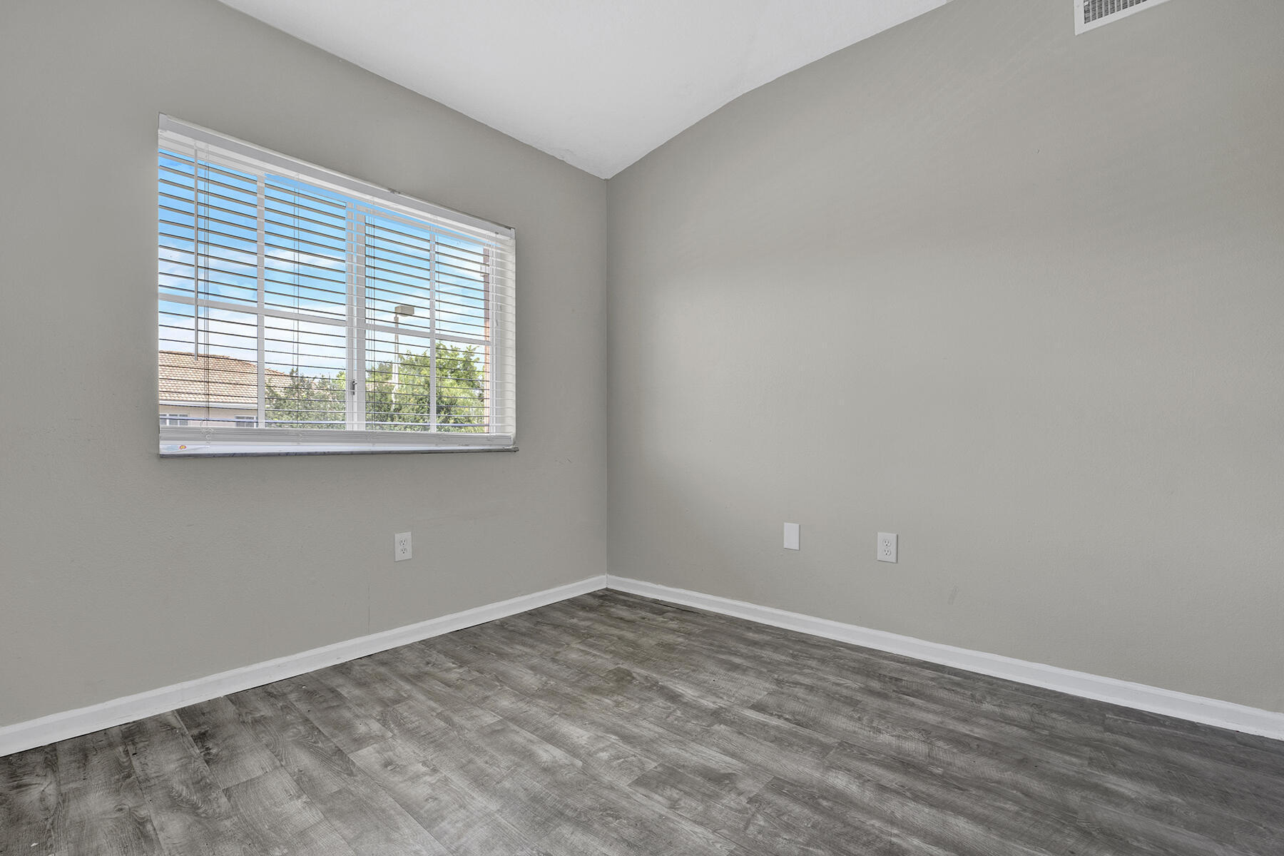 3790 N Jog #201, West Palm Beach FL 33411