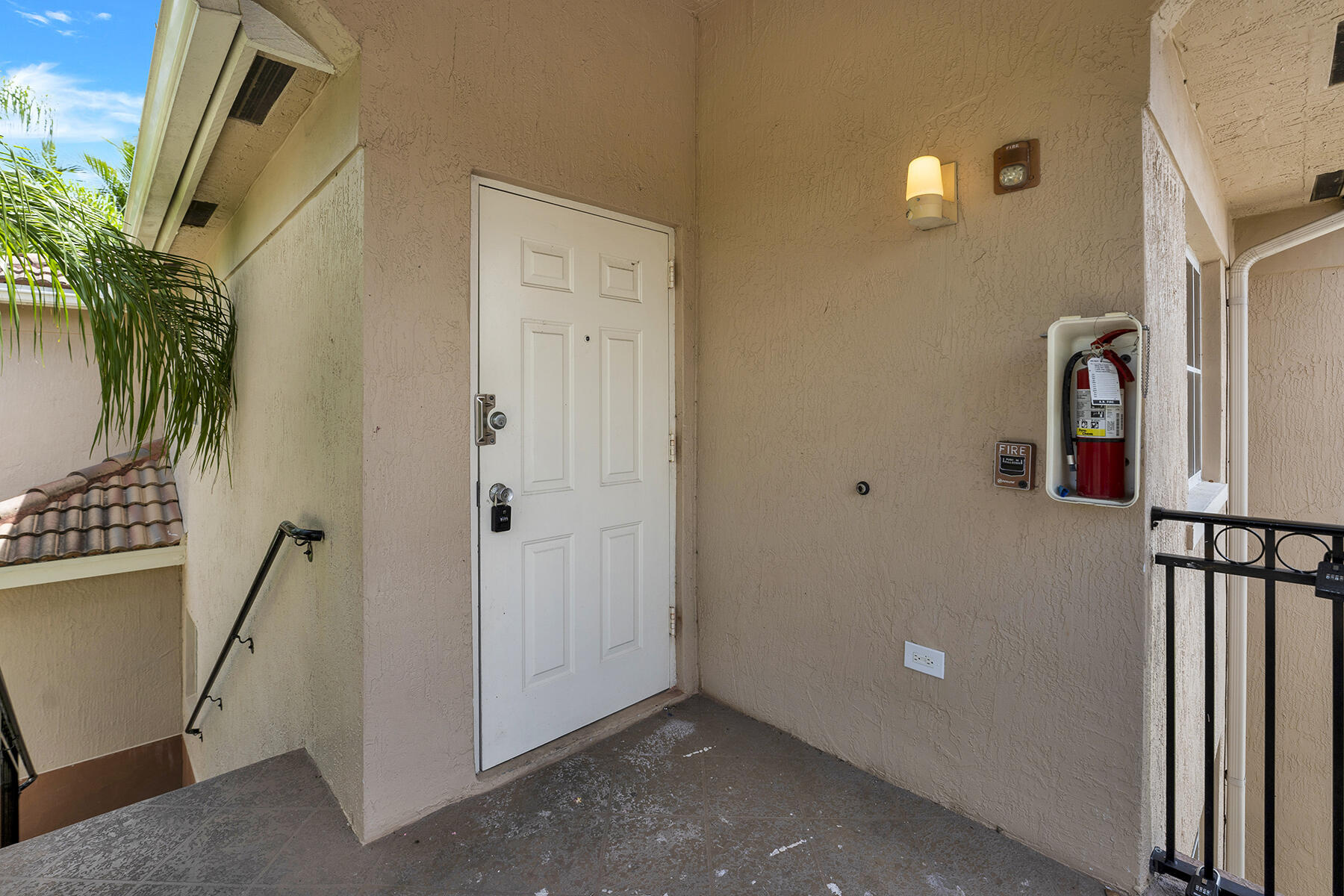 3790 N Jog #201, West Palm Beach FL 33411