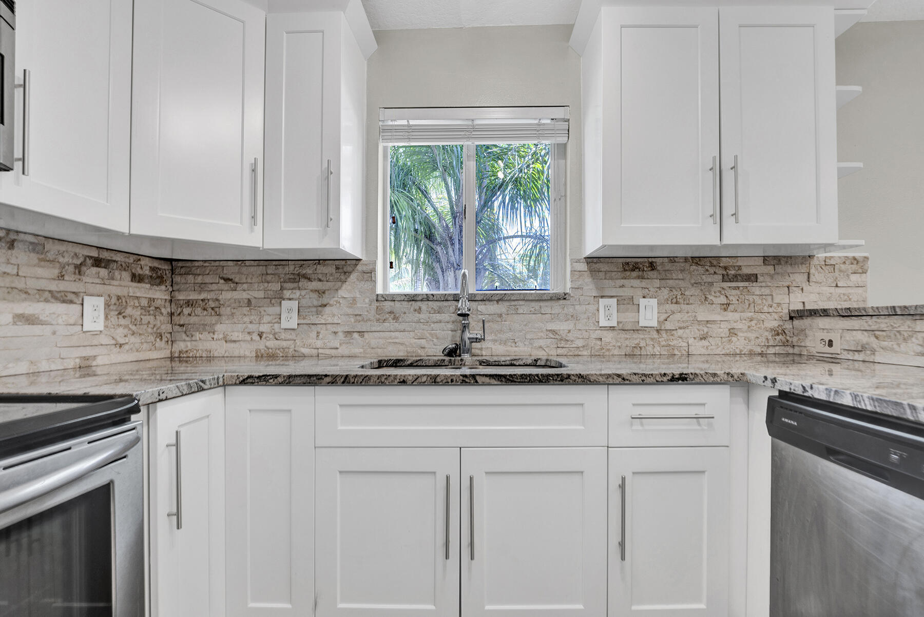3790 N Jog #201, West Palm Beach FL 33411