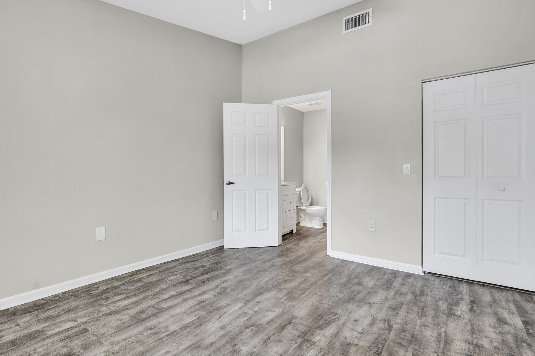 3790 N Jog #201, West Palm Beach FL 33411