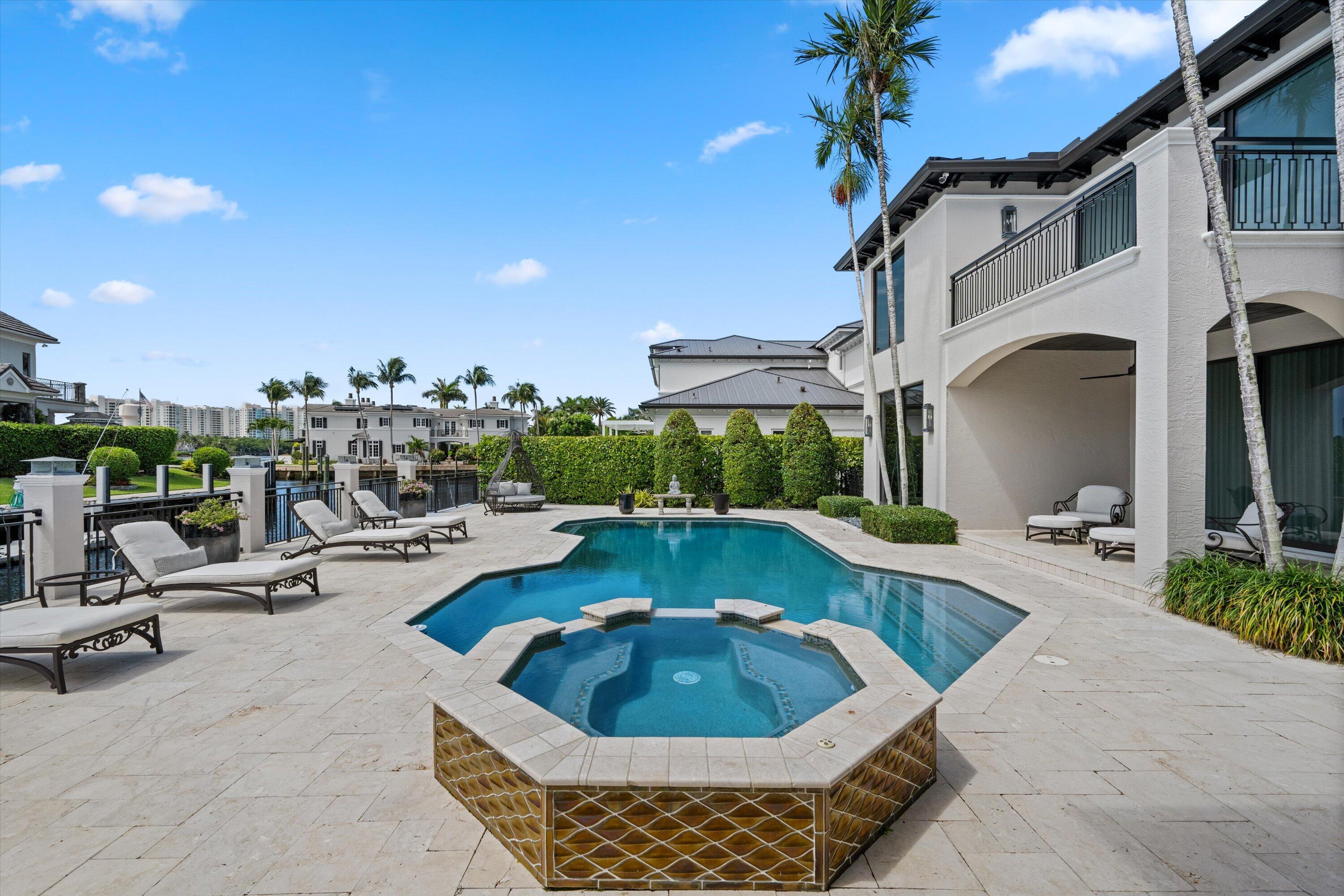 7474 NE Bay Cove, Boca Raton FL 33487